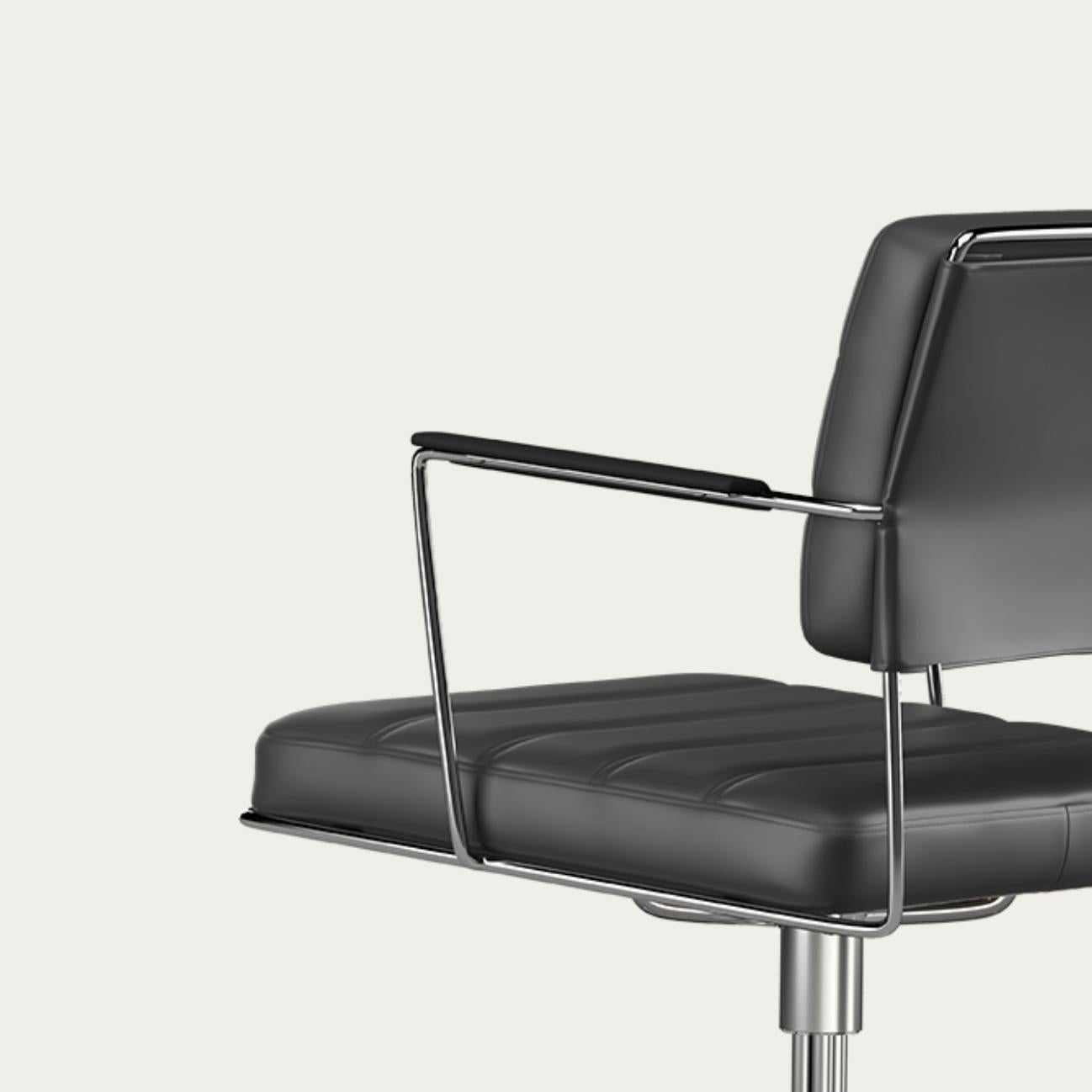 XXIe siècle et contemporain Henrik Tengler Time Chair Cadre : Chrome, Rembourrage : Noir Pour la collection One en vente