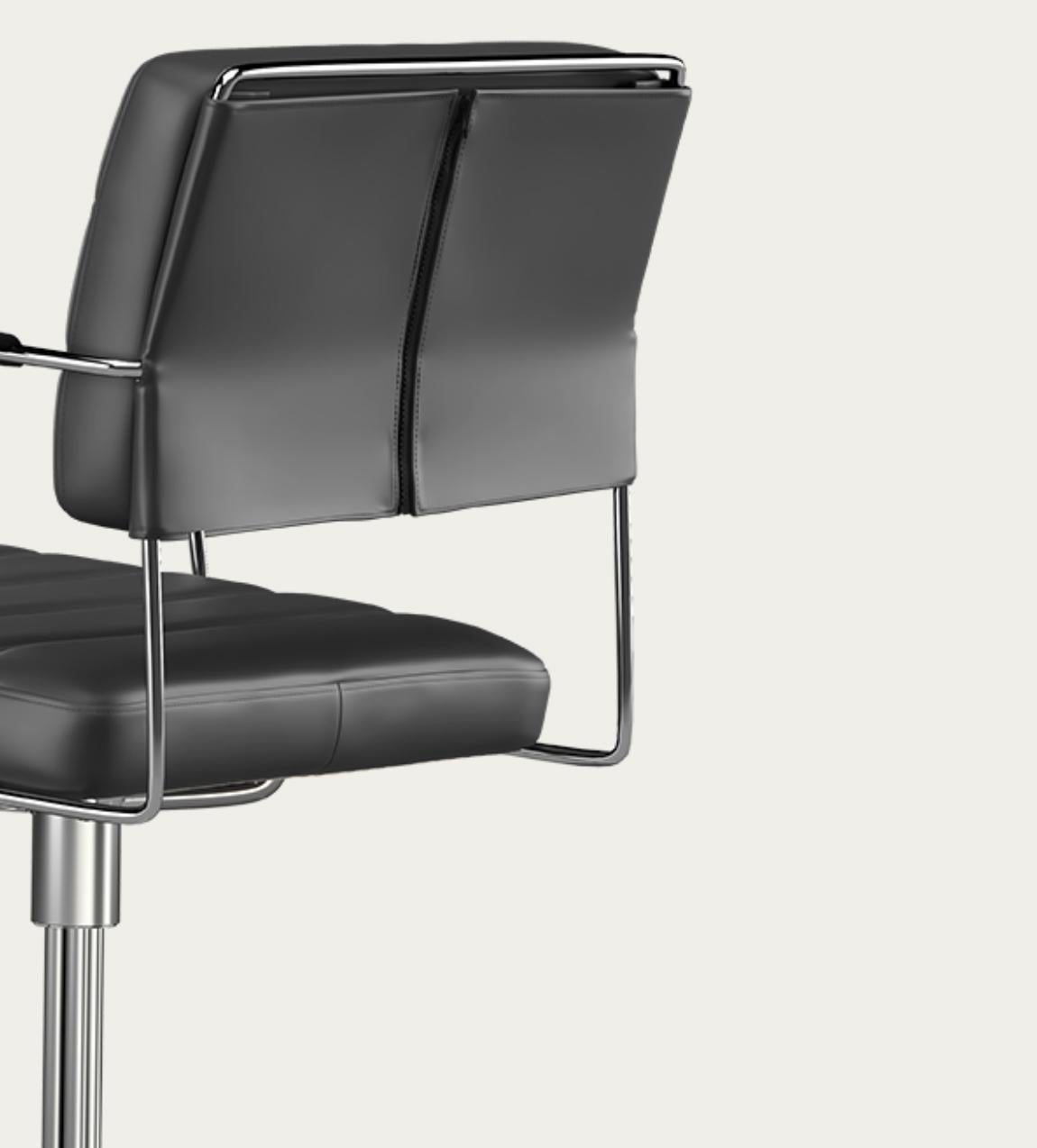 Henrik Tengler Time Chair Cadre : Chrome, Rembourrage : Noir Pour la collection One en vente 1