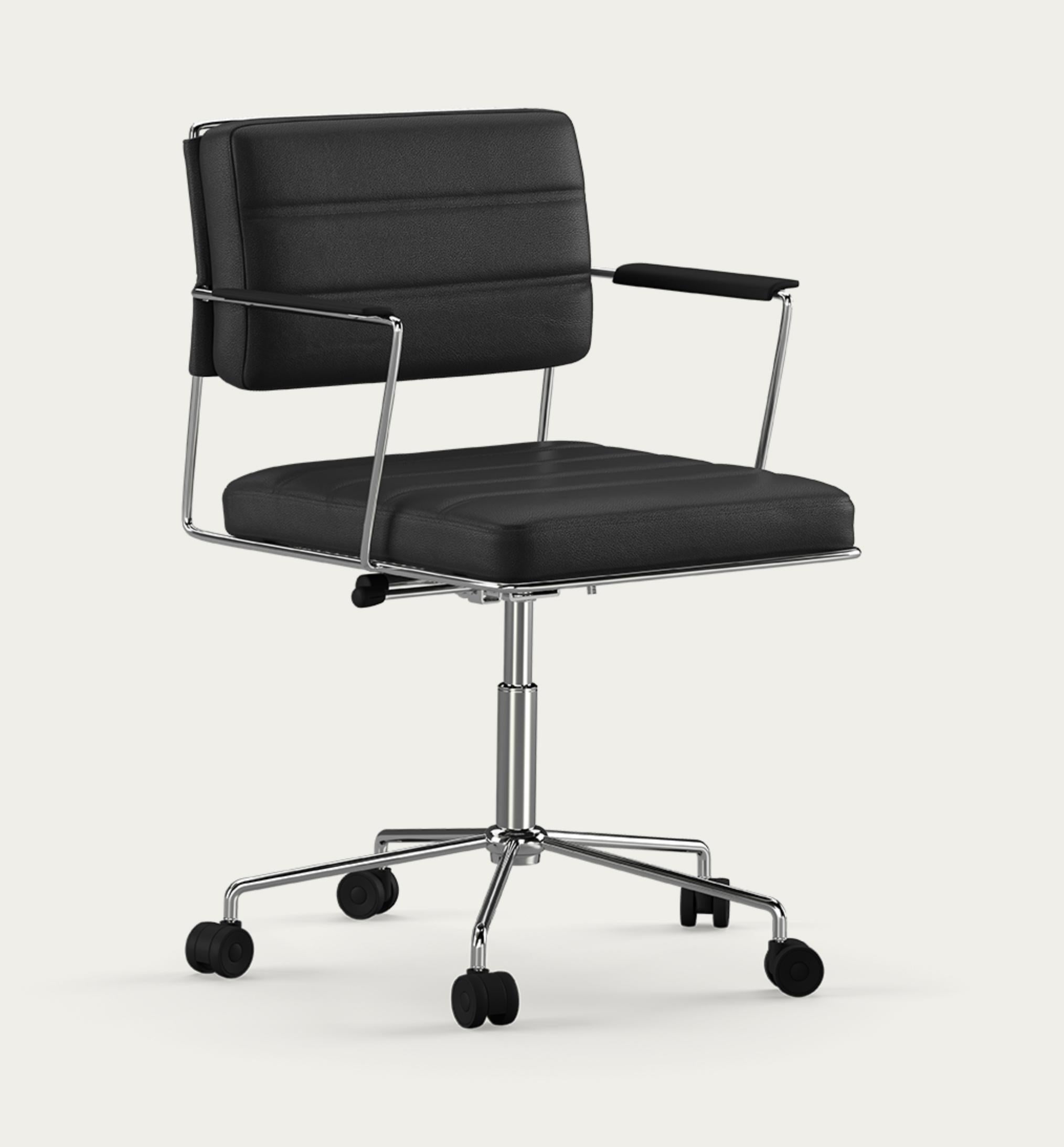 Danois Chaise de temps Henrik Tengler : Rembourrage chromé : Prestige pour une collection unique en vente