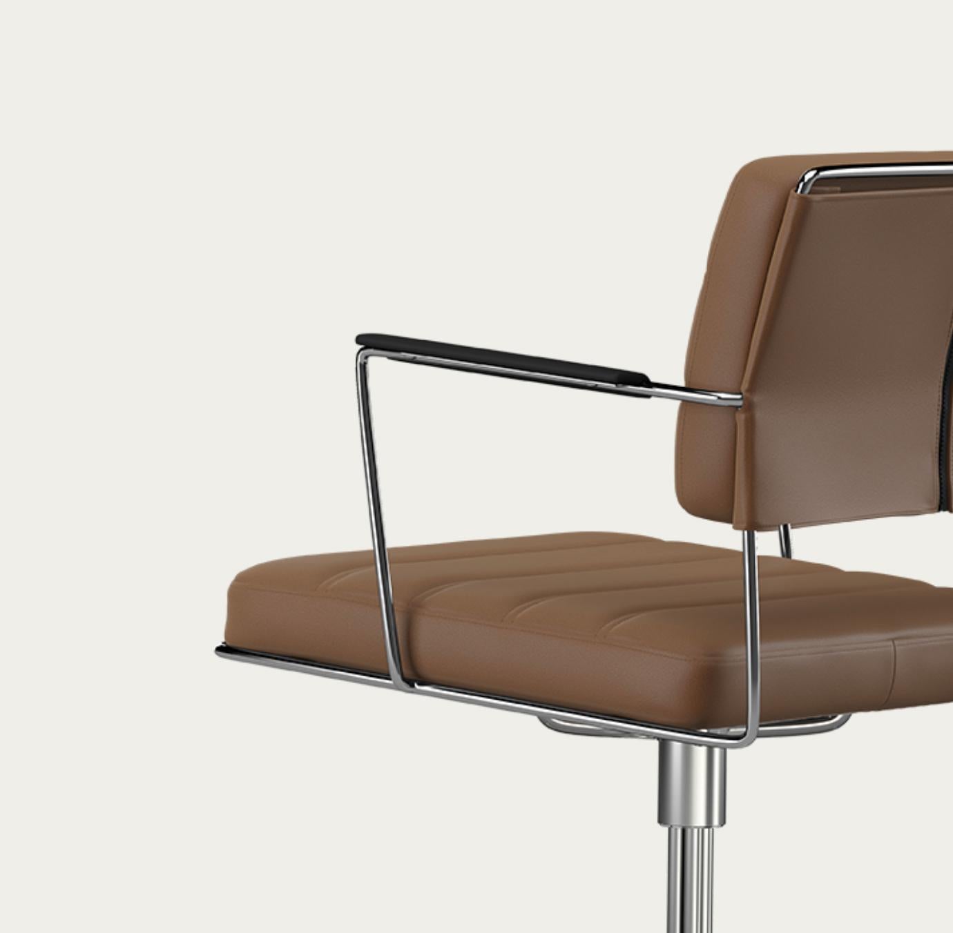 Chrome Chaise de temps Henrik Tengler : chrome, rembourrage : caoutchouc pour une collection unique en vente
