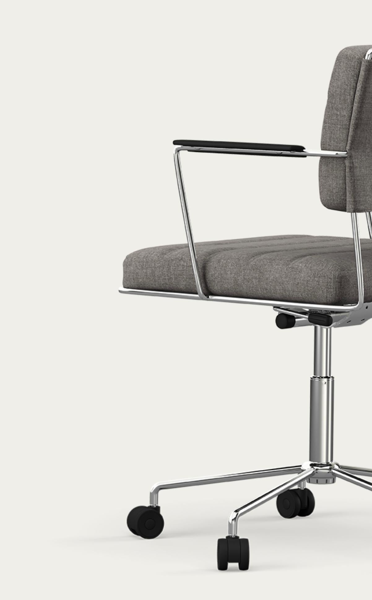 Danois Chaise de temps Henrik Tengler :Chrome, rembourrage :Remix 163 pour une collection unique en vente