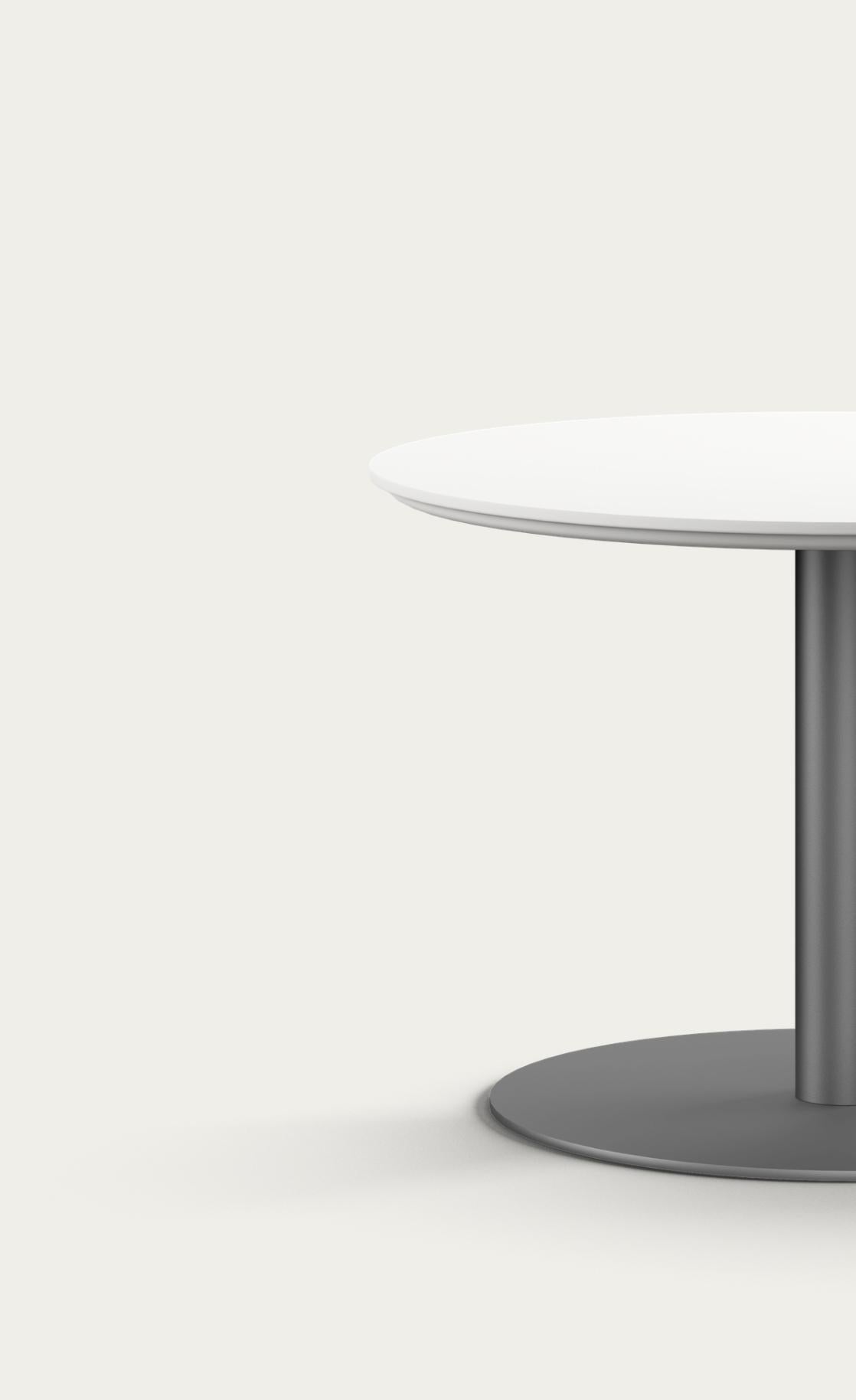 Table basse Train de Henrik Tengler pour une collection en vente 1