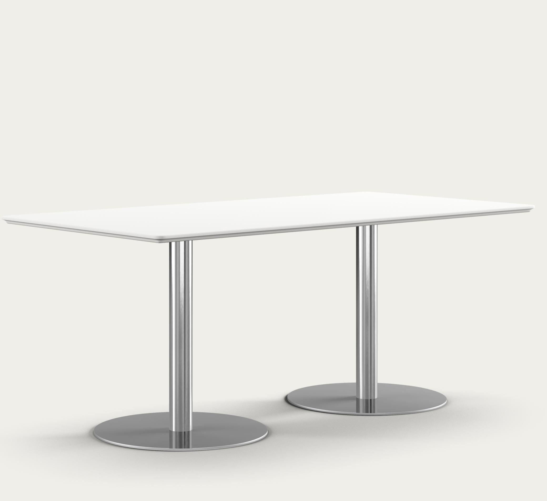 Tavolo da conferenza a treno Henrik Tengler Gamba: Acciaio inossidabile, Piano del tavolo: Laminato Bianco Per One Collectional.

Elemento di spicco della serie Train Table, creata originariamente nel 2004 da Henrik Tengler, il tavolo da conferenza