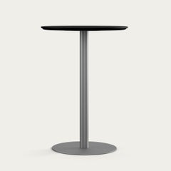 Table haute Henrik Tengler pour une collection