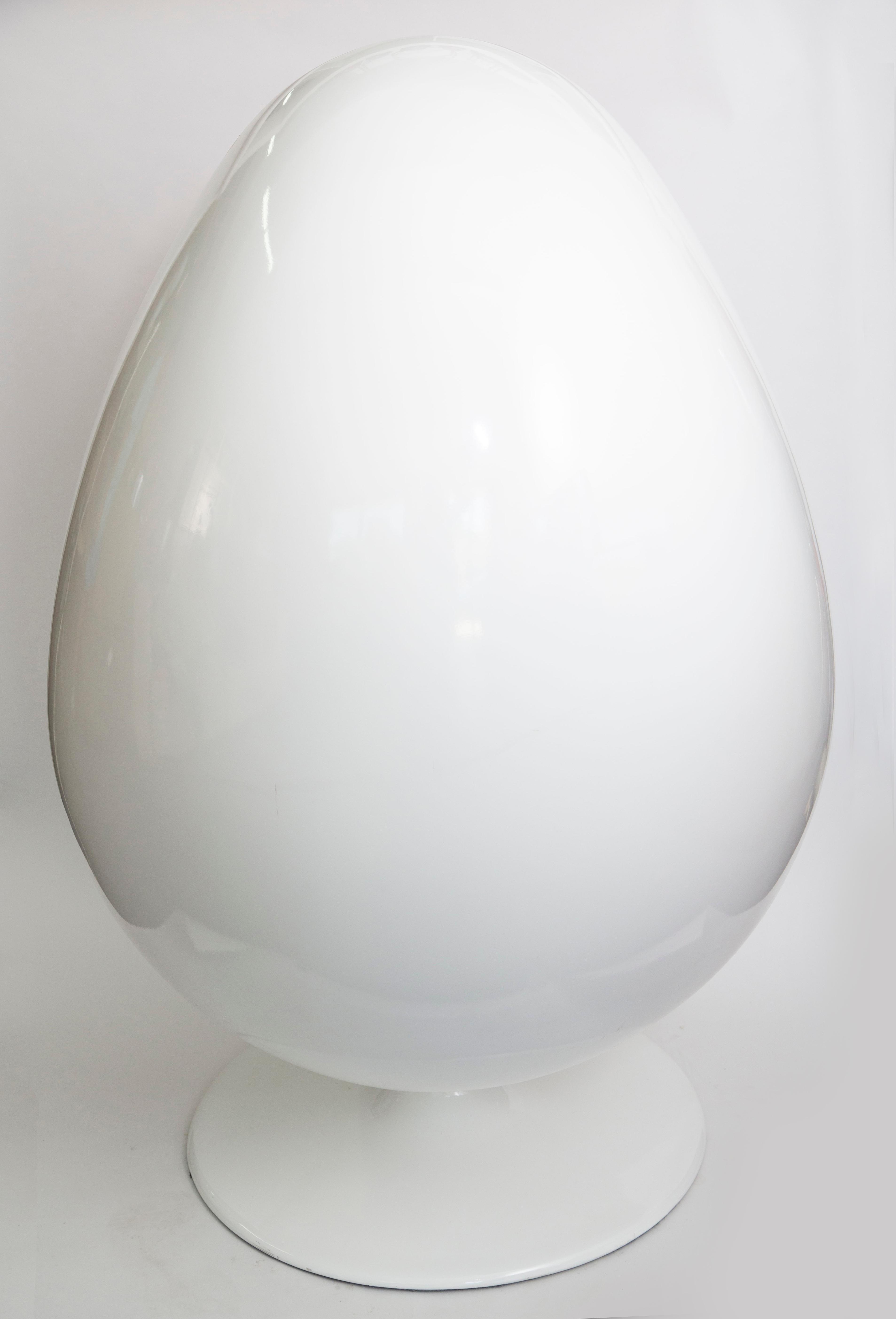 henrik thor-larsen egg chair