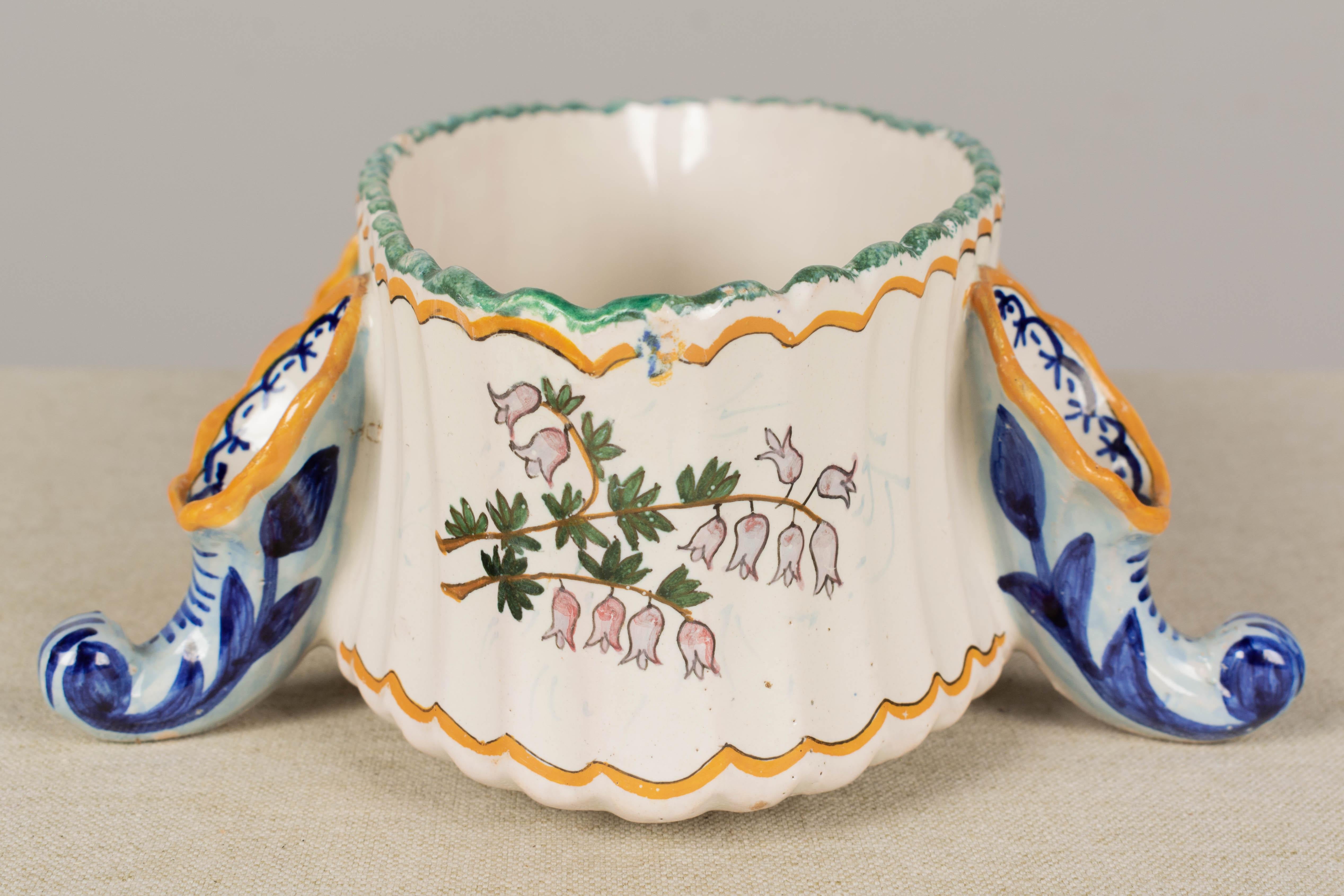 Henriot Quimper Footed Faience Jardiniere In Good Condition For Sale In Winter Park, FL
