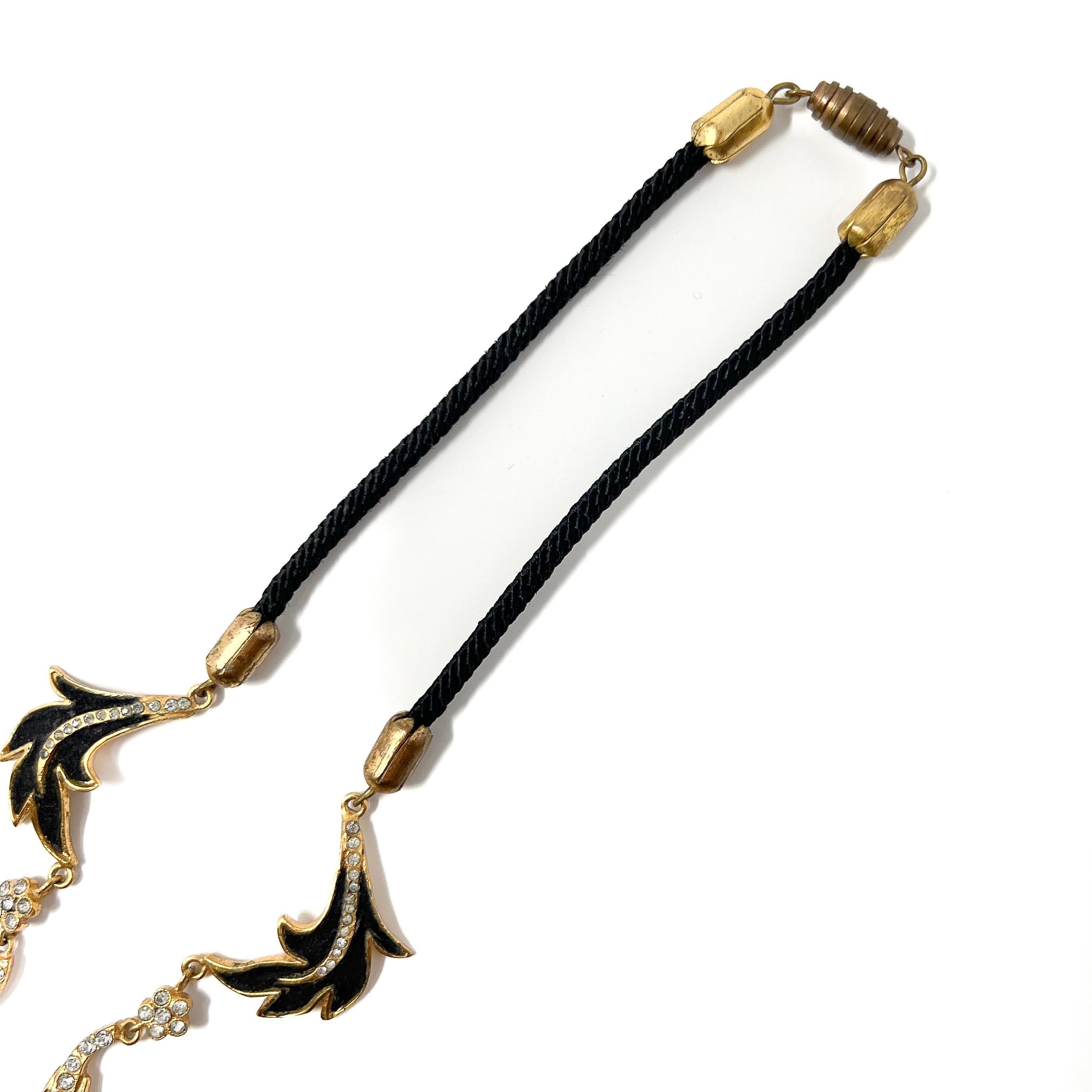 Henry à la Pensée 1940s Wildleder und Strass Vintage Oak Halskette und Ohrringe im Angebot 5