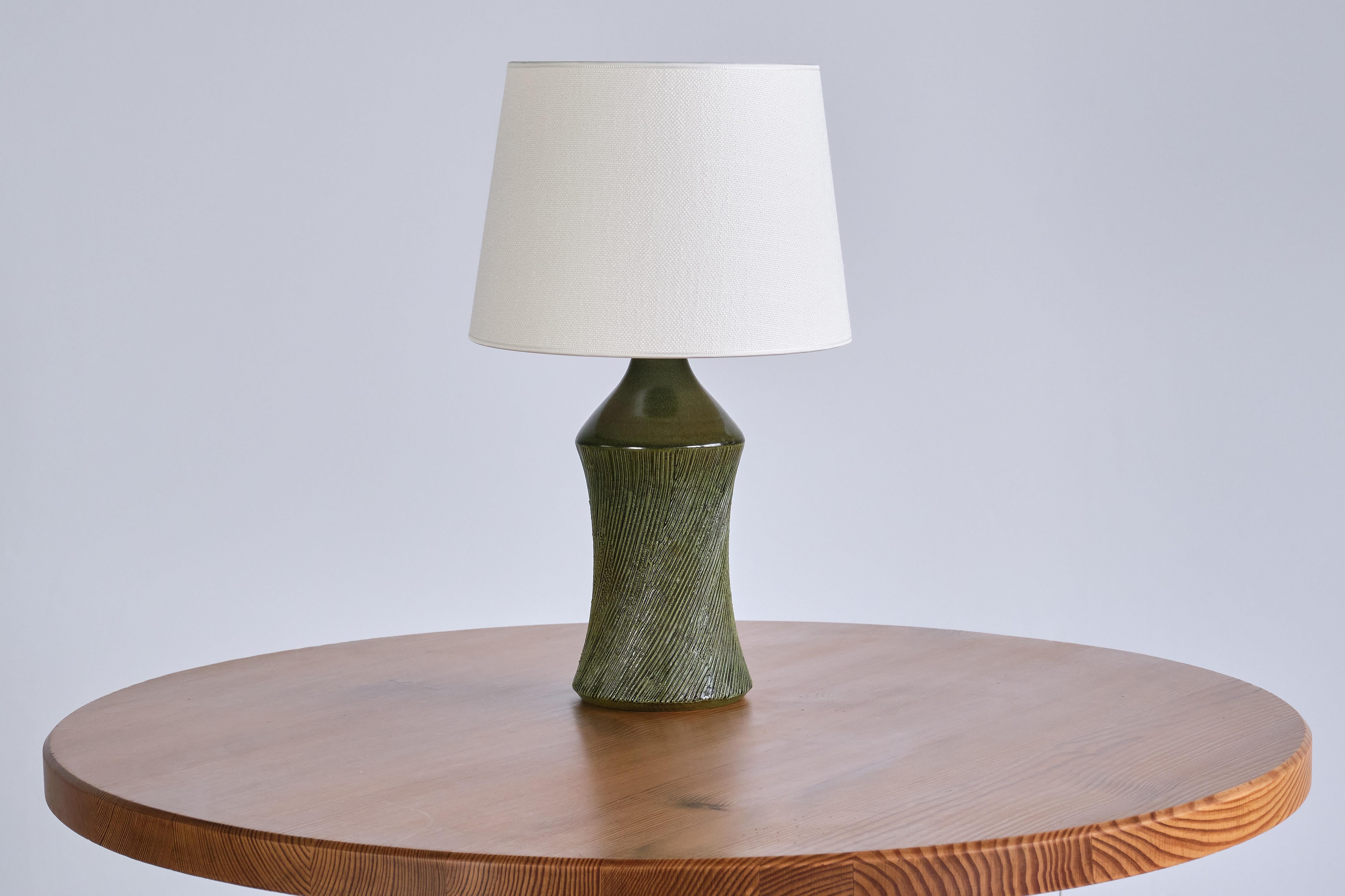 Mid-20th Century Henry Brandi Green Ceramic Table Lamp, Brandi Vejbystrand, Sweden, 1960s For Sale