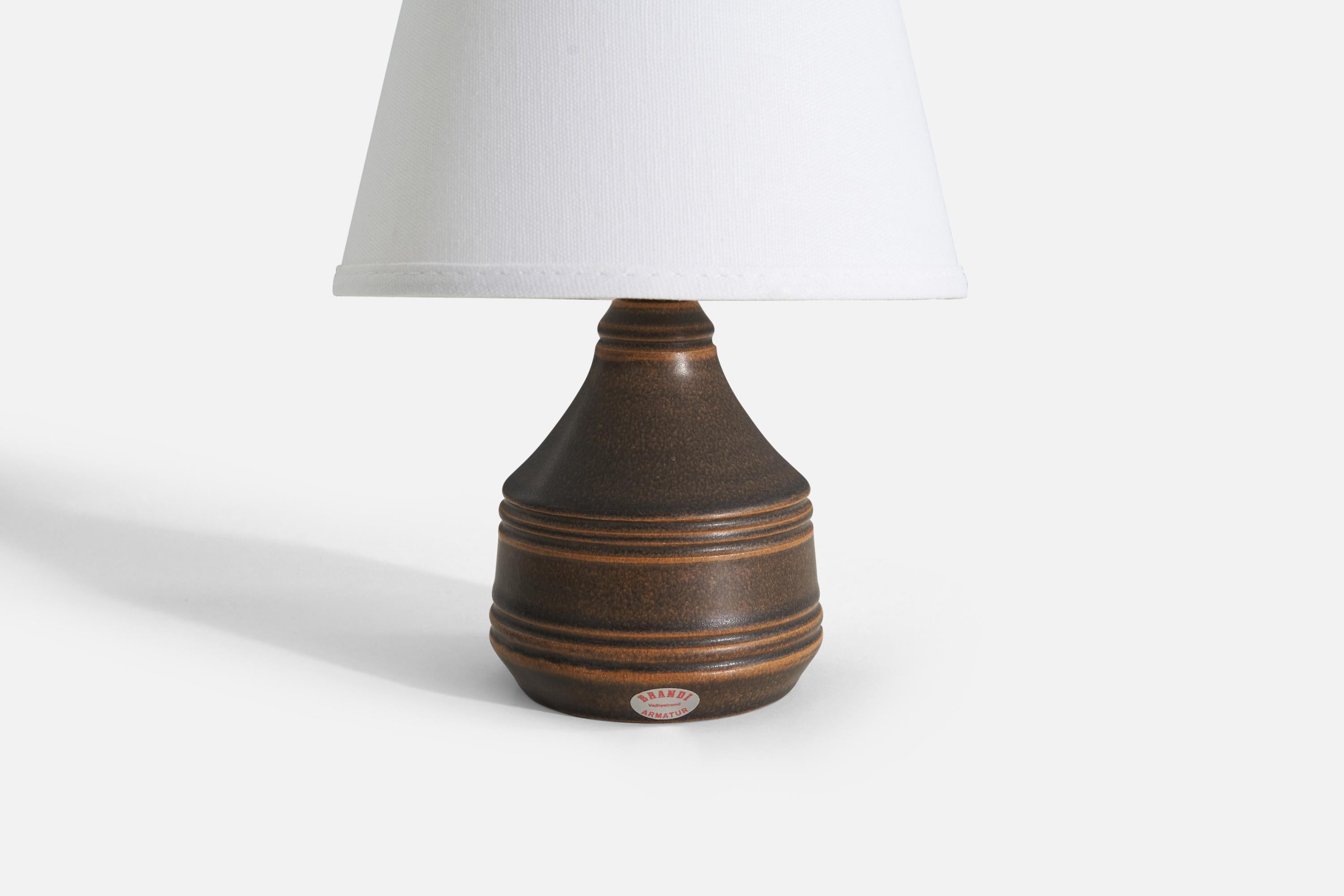 Henry Brandi, Table Lamp, Glazed Stoneware, Vejbystrand Sweden, 1960s In Good Condition For Sale In High Point, NC