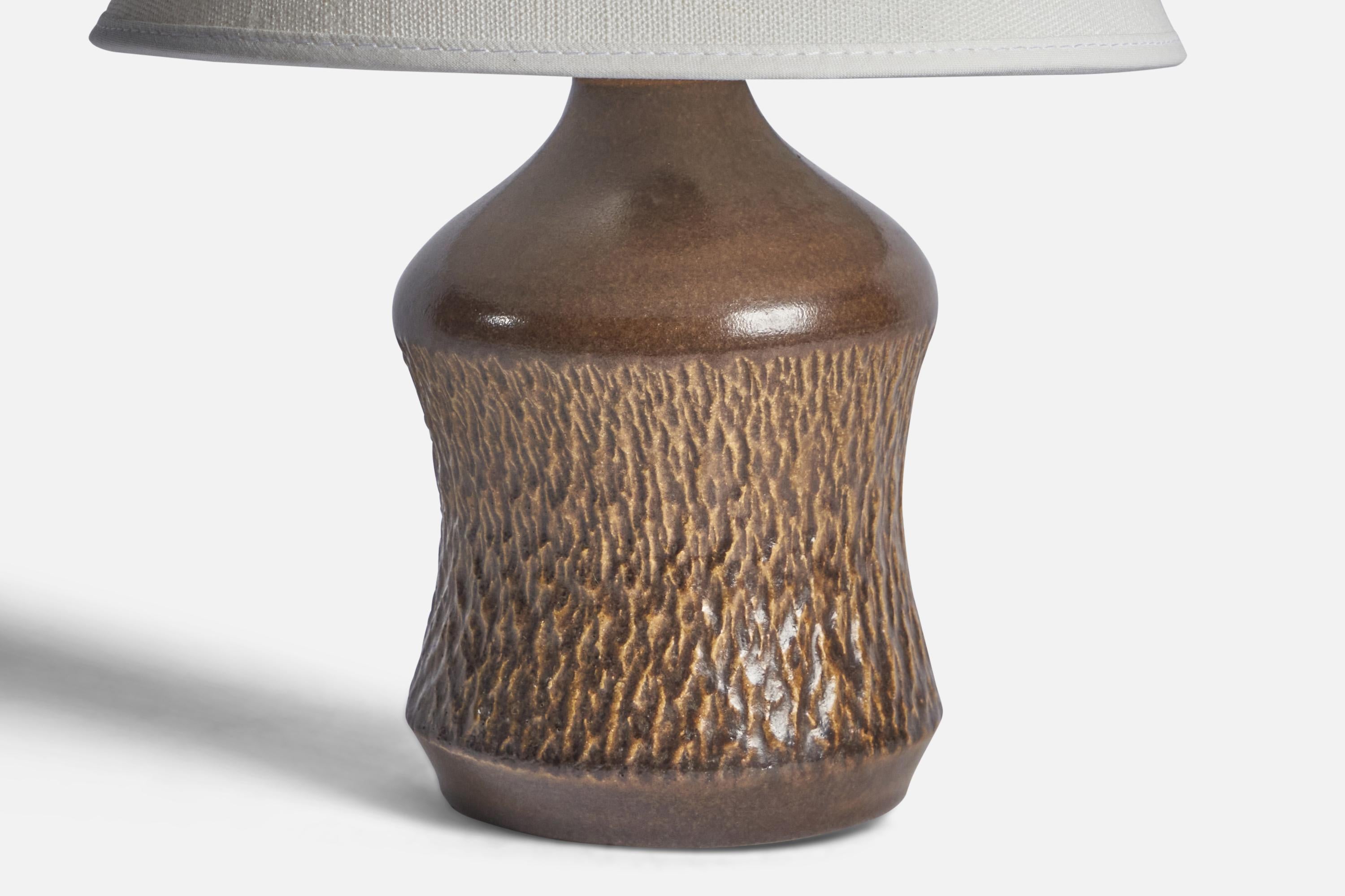 Henry Brandi, Table Lamp, Stoneware, Sweden, 1960s In Good Condition For Sale In High Point, NC