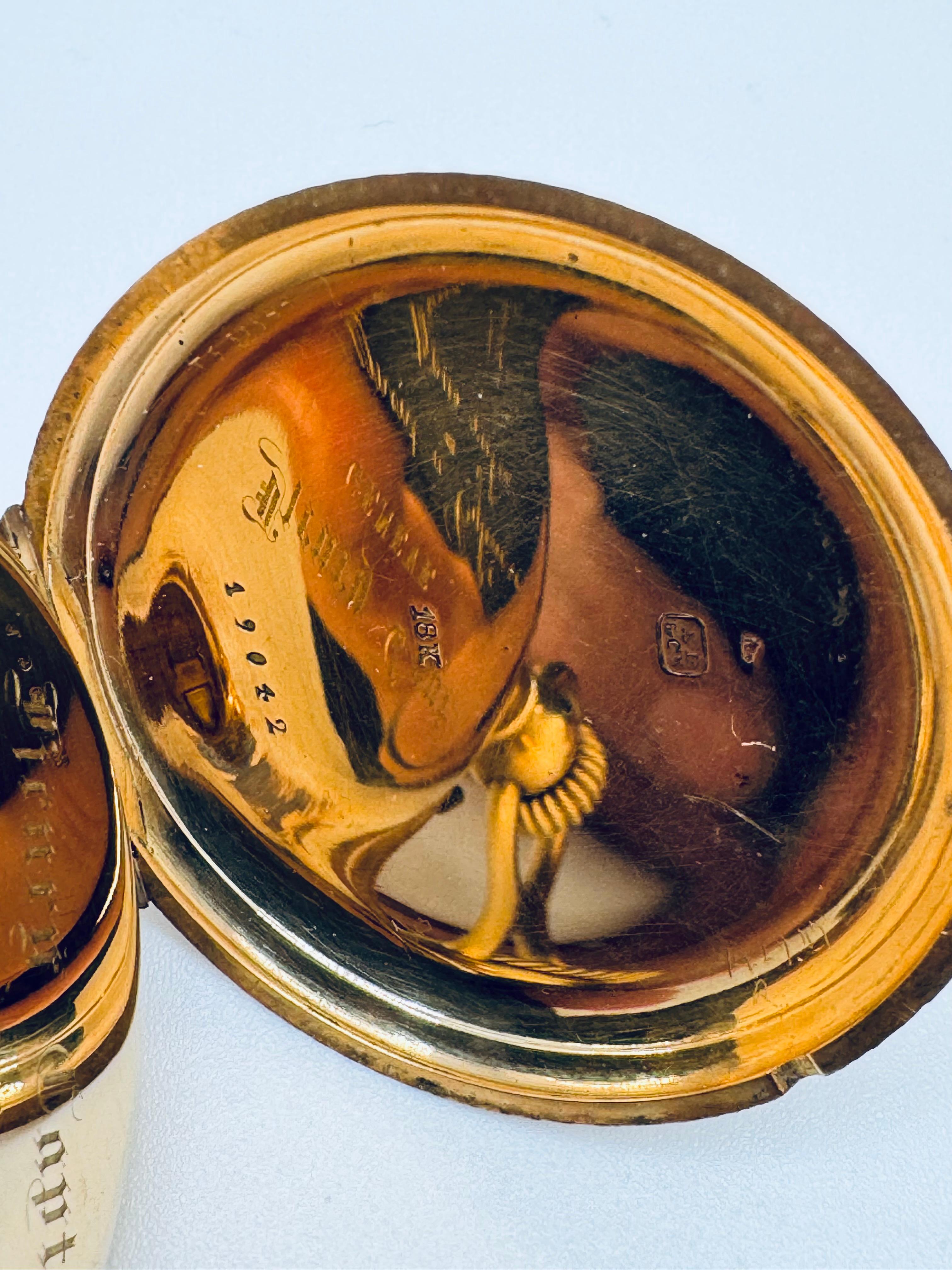 Henry Capt Genève Antique Pocket Watch
Serial Number: 97313
Total Weight: 55.01 grams

This distinguished pocket watch by Henry Capt of Genève reflects timeless Swiss craftsmanship. Bearing serial number 97313, the piece showcases classic design and