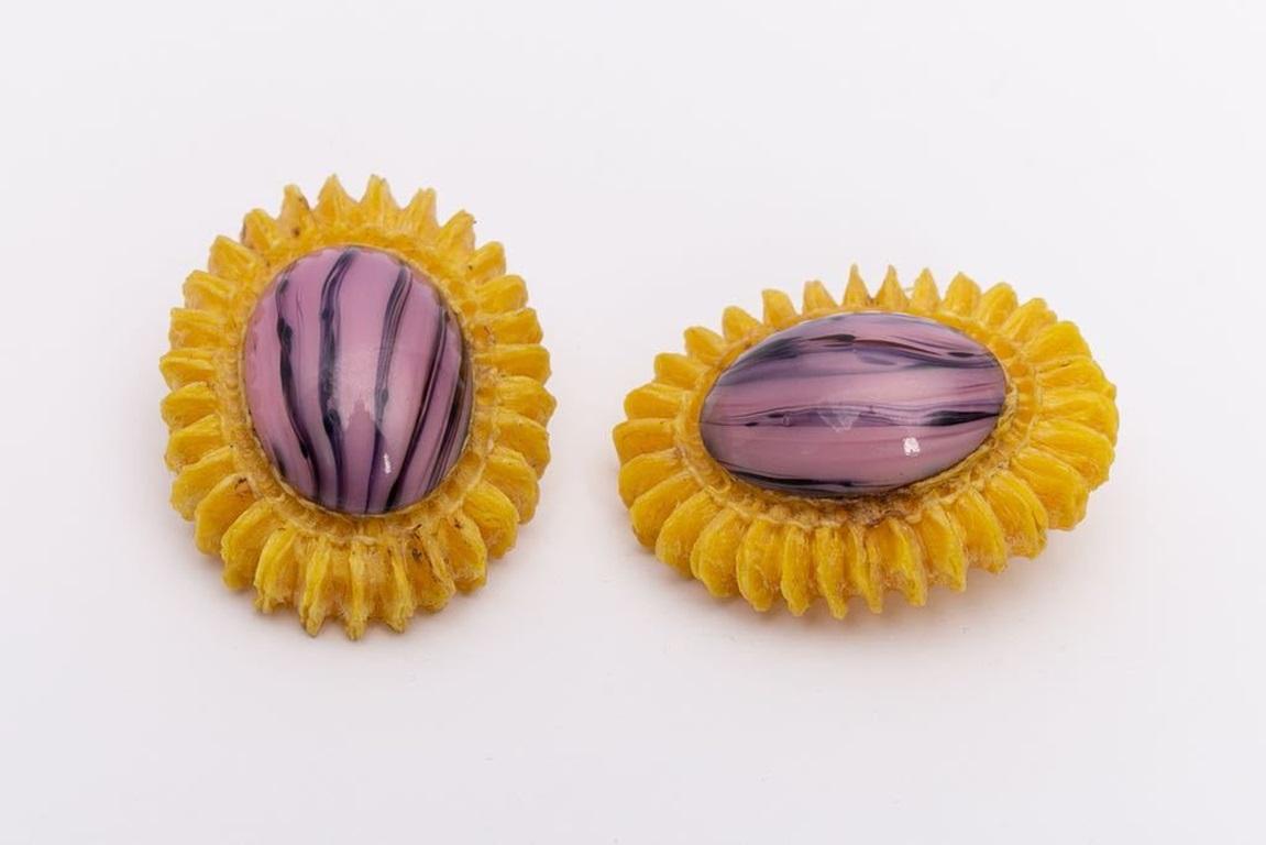 Henry Clip-on Earrings of Talosel and Glass Paste In Excellent Condition For Sale In SAINT-OUEN-SUR-SEINE, FR
