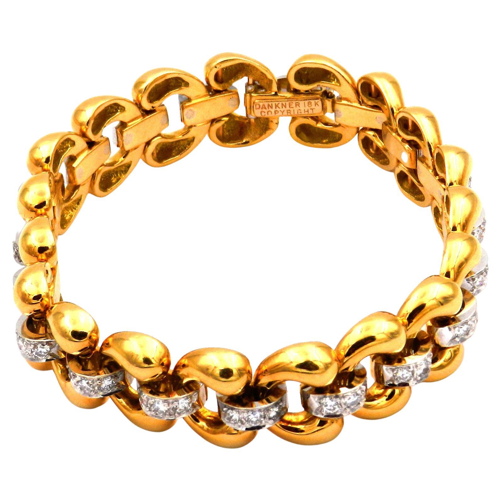 A Link Link en or bicolore 18K avec diamant de 2,24 carats 