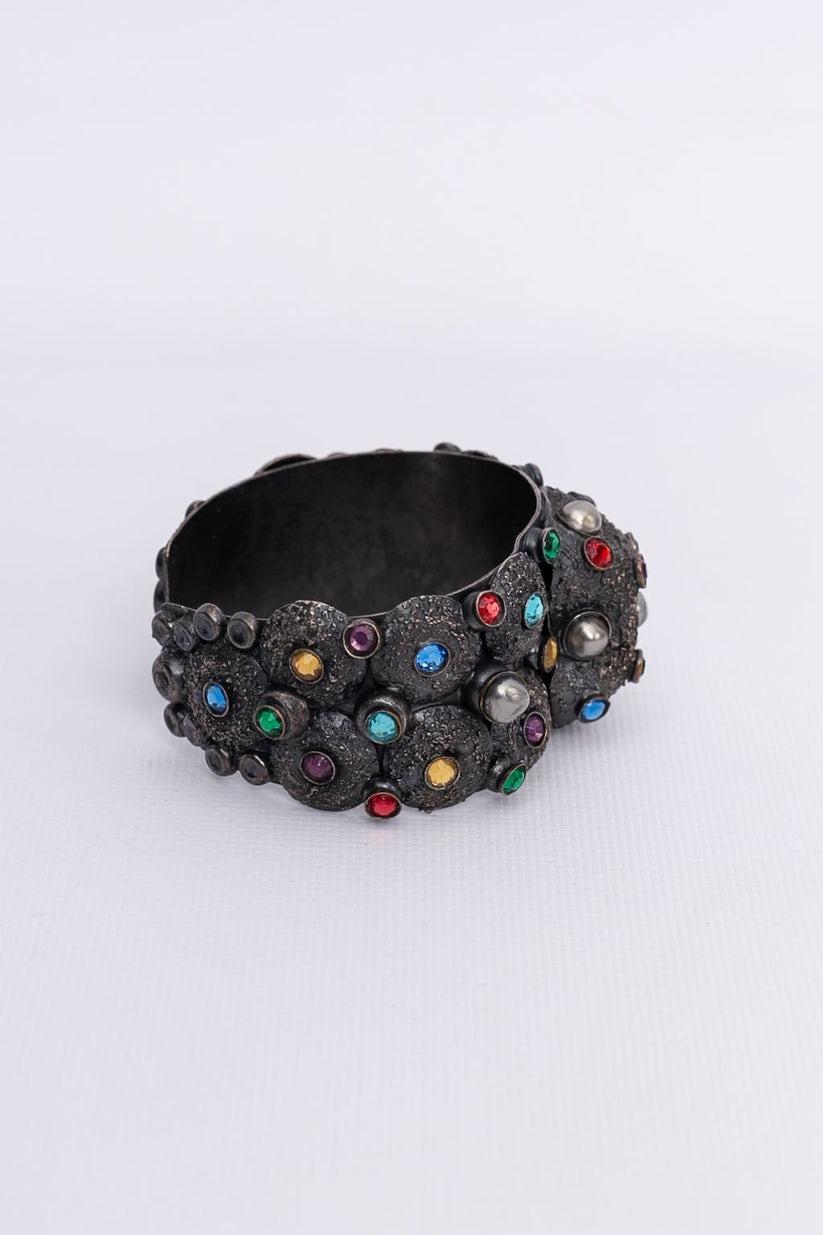 Henry Dark Silvery Metal Cuff Bracelet For Sale 1