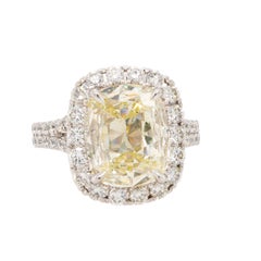 Henry Daussi Platinum Diamond Ring