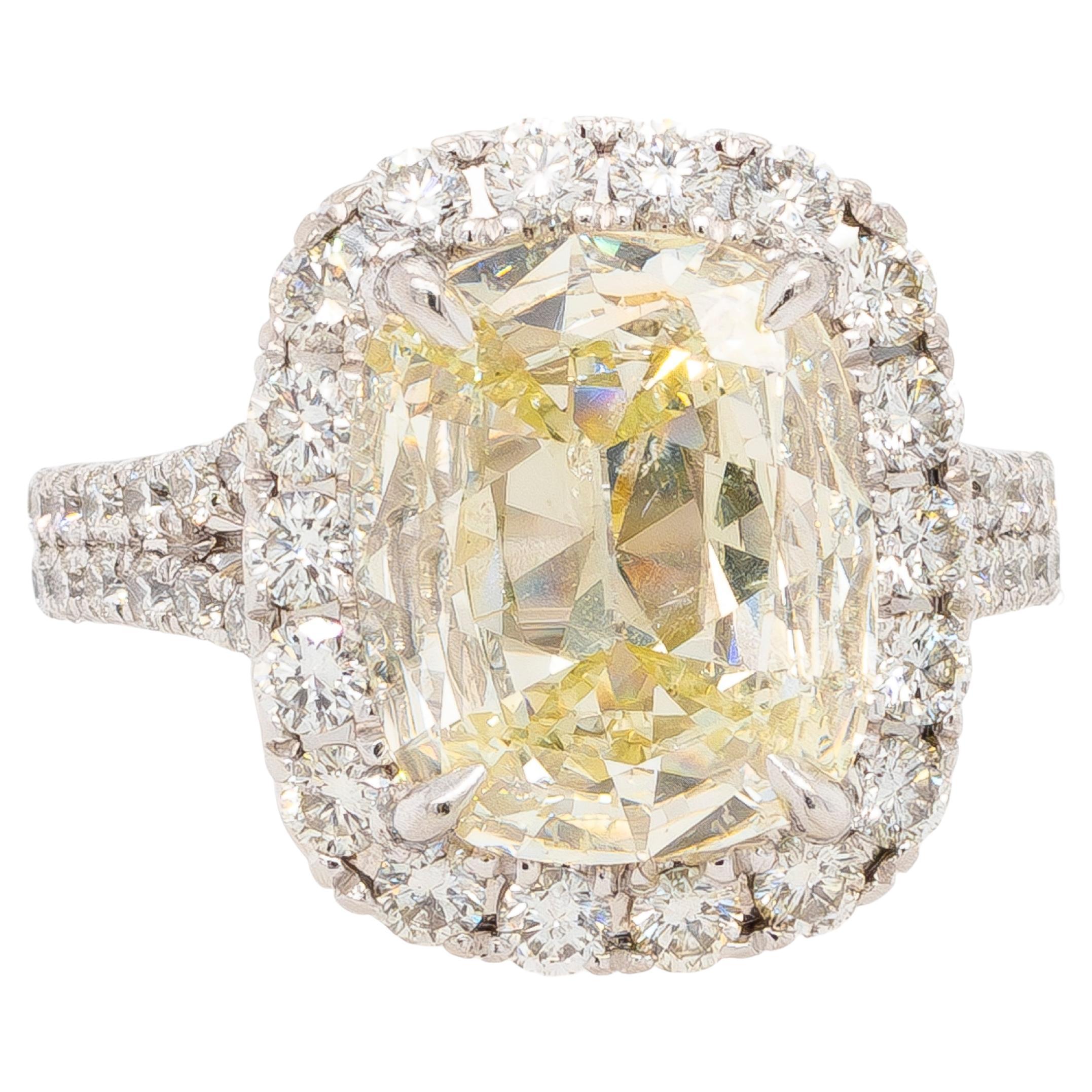 Henry Daussi Platinum Diamond Ring