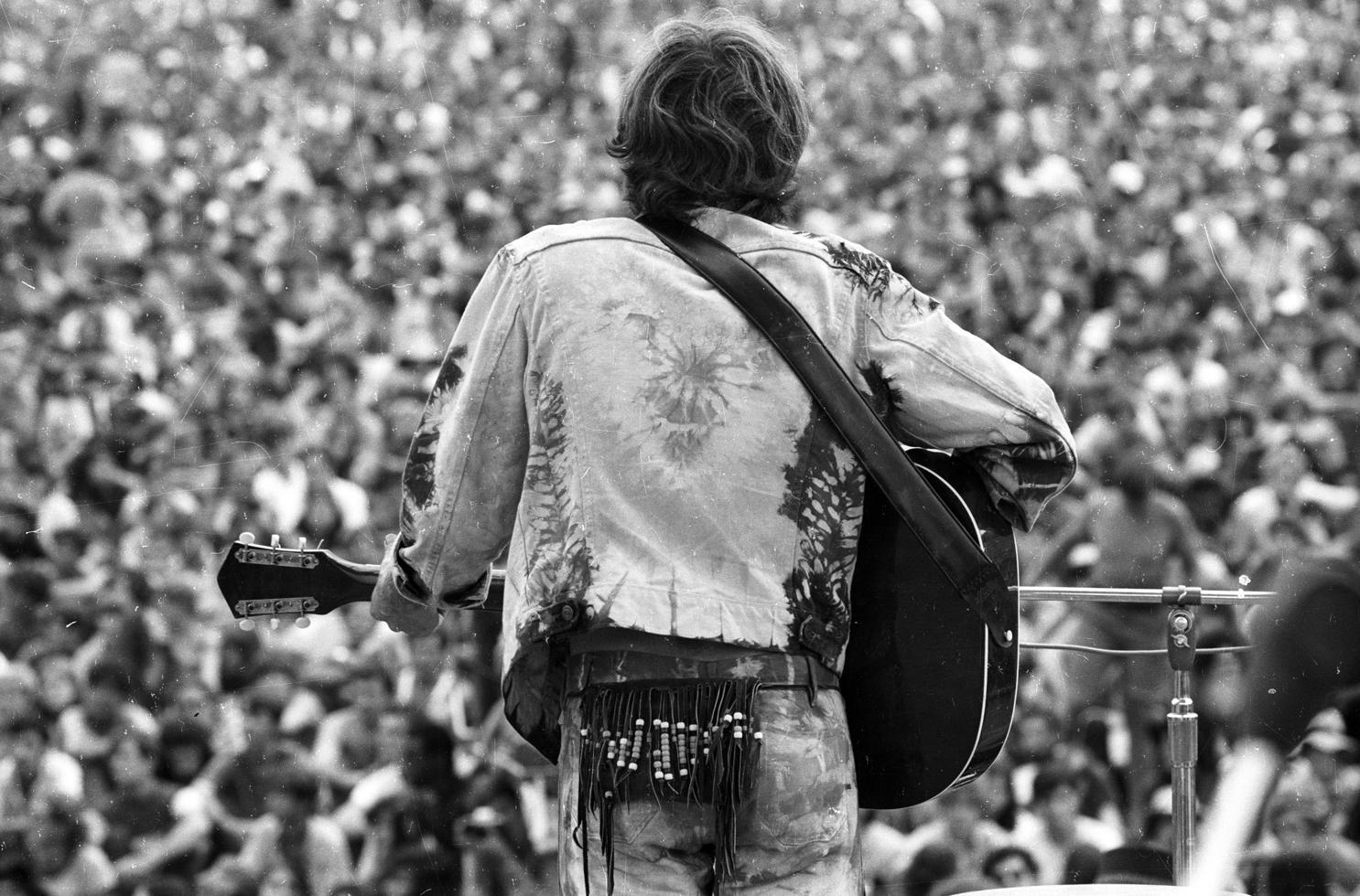 Henry Diltz Black and White Photograph - John Sebastian, The Lovin' Spoonful, Woodstock, Bethel, NY, 1969