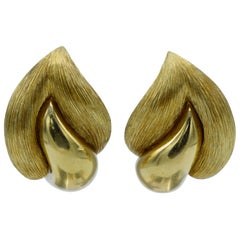 Retro Henry Dunay 18 Karat Gold Earrings