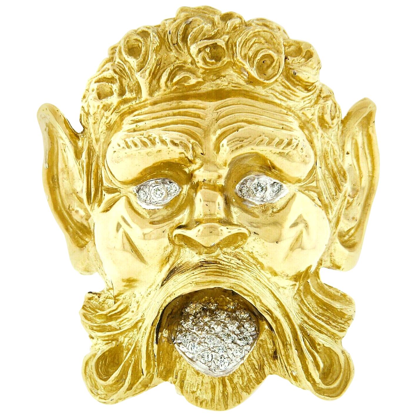 Henry Dunay 18 Karat Gold Greek God Poseidon Mythology Round Diamond Brooch