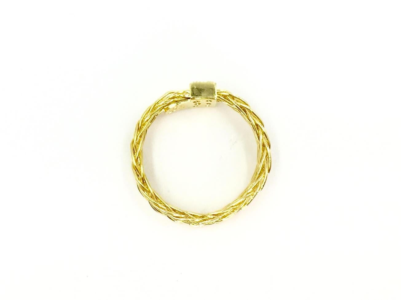 Henry Dunay 18 Karat Woven Ring with .10 Carat Total Weight For Sale 1