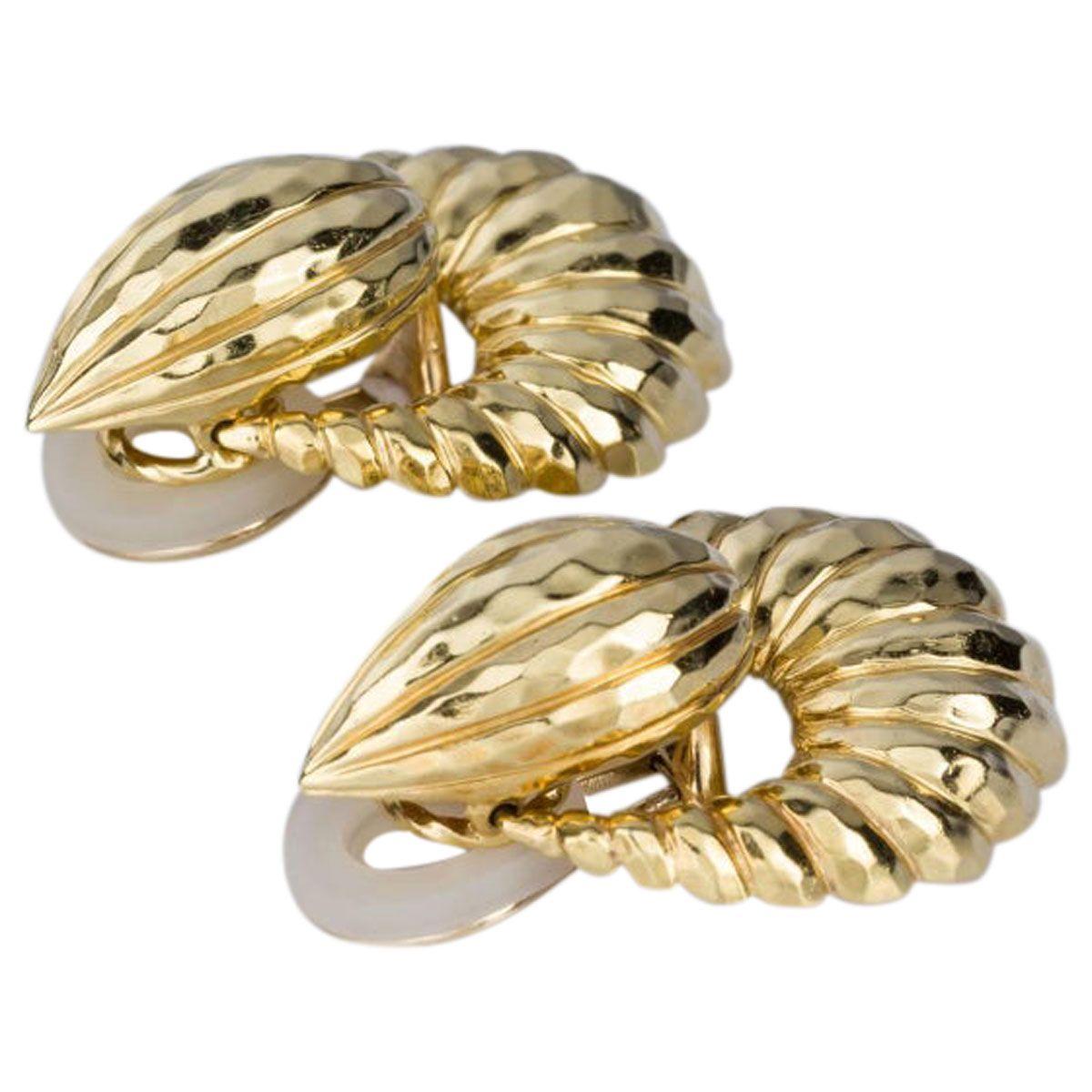 Retro Henry Dunay 18 Karat Yellow Gold Door-Knocker Drop Earrings For Sale