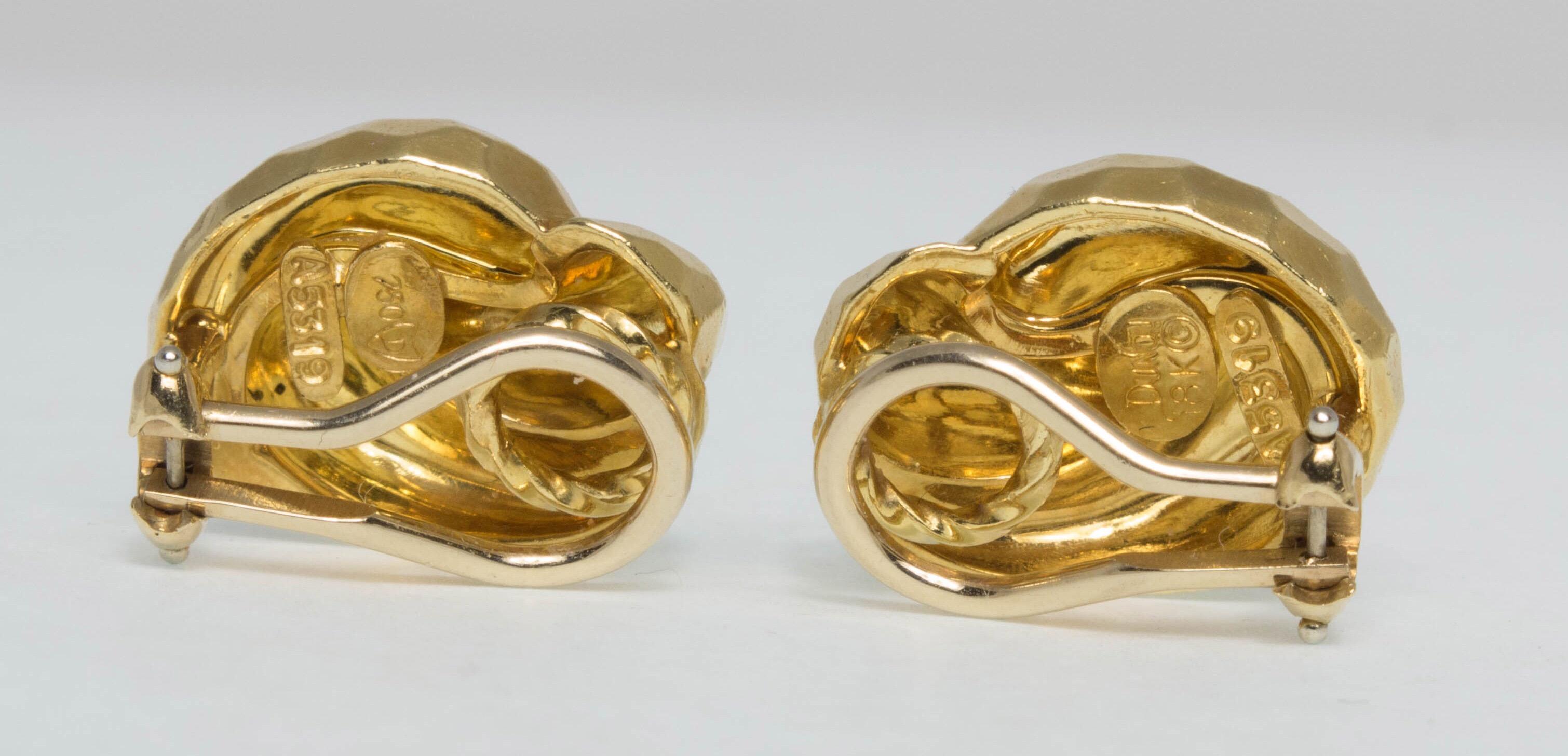 Women's Henry Dunay 18 Karat Gold Clip Earrings For Sale