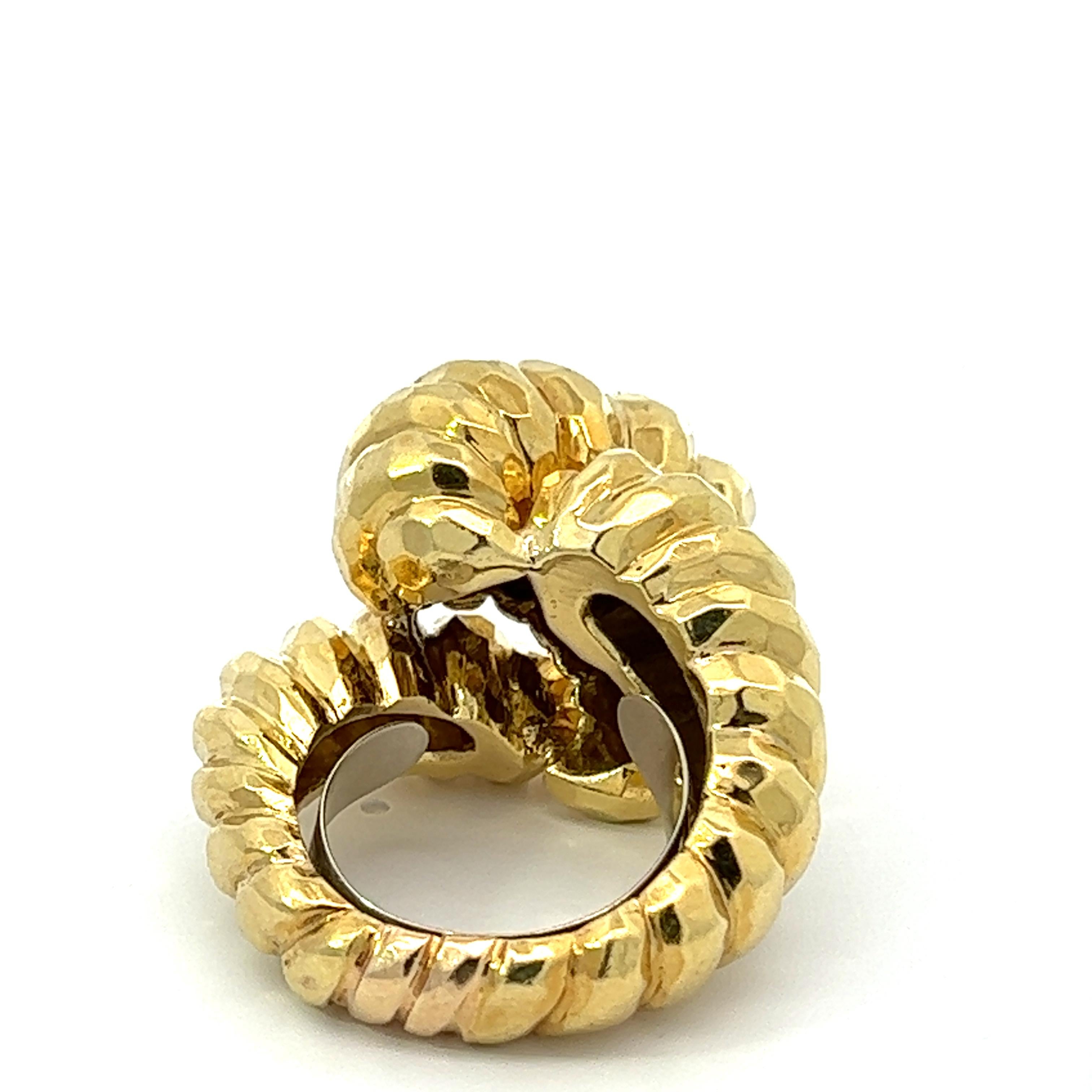 Henry Dunay 18k Gold Hammered Finish Croissant Large Statement Cocktail Ring In Good Condition In Montclair, NJ