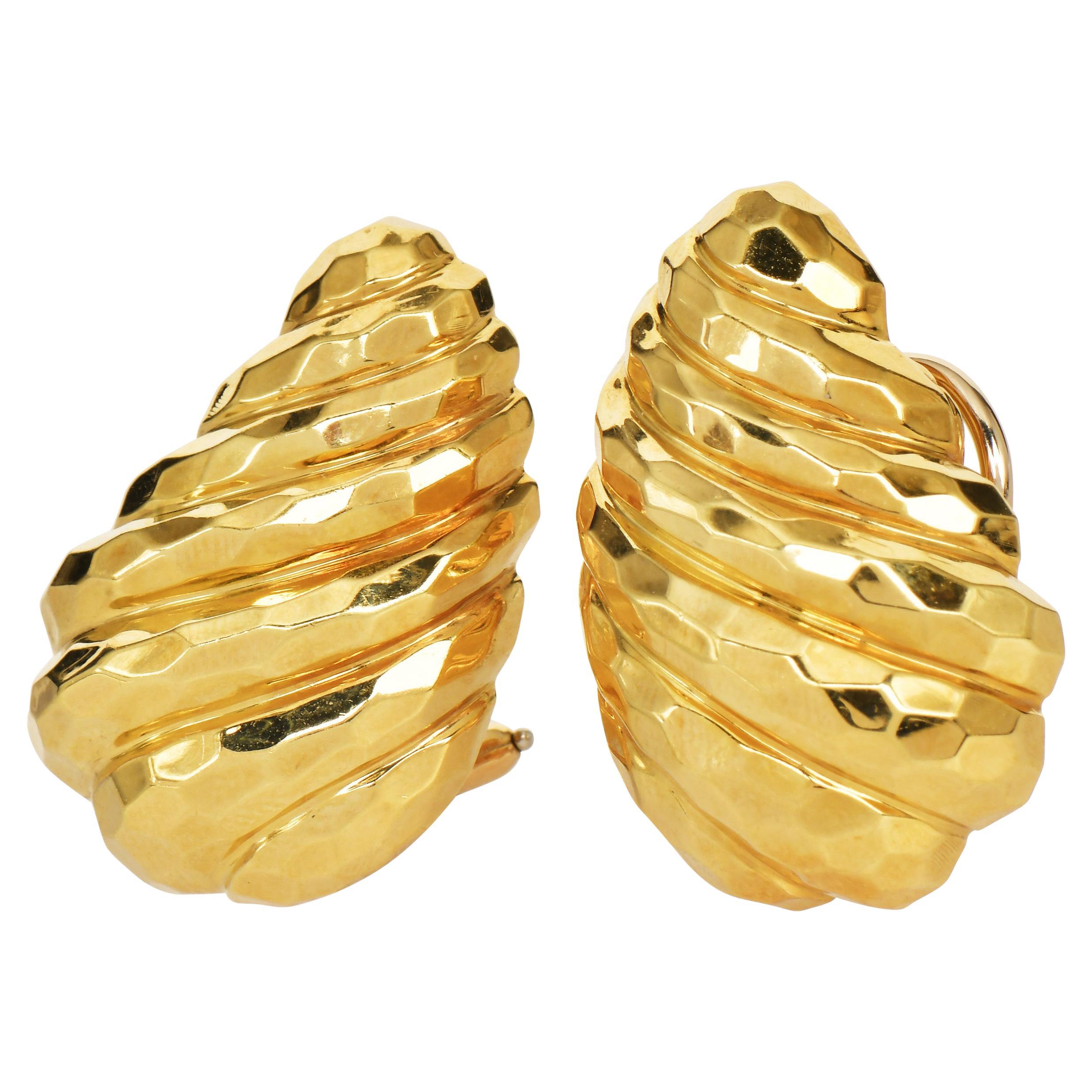 Henry Dunay 18K Gold Shrimp Style Clip-Back Earrings For Sale