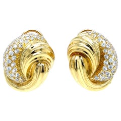 Pendientes Henry Dunay de oro amarillo de 18 quilates y diamantes