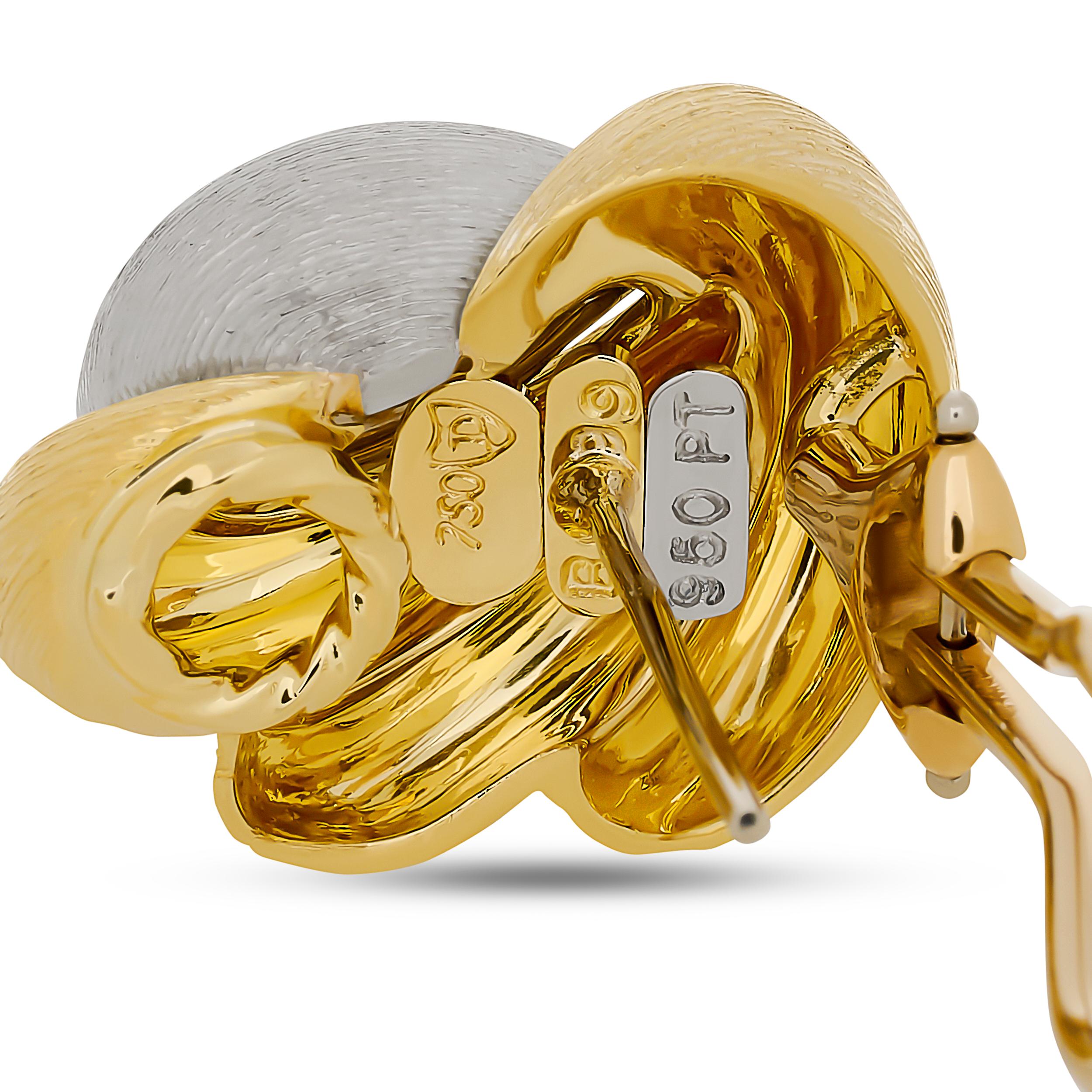 Orecchini HENRY in oro giallo 18 carati e platino a forma di vortice In condizioni ottime a Philadelphia, PA