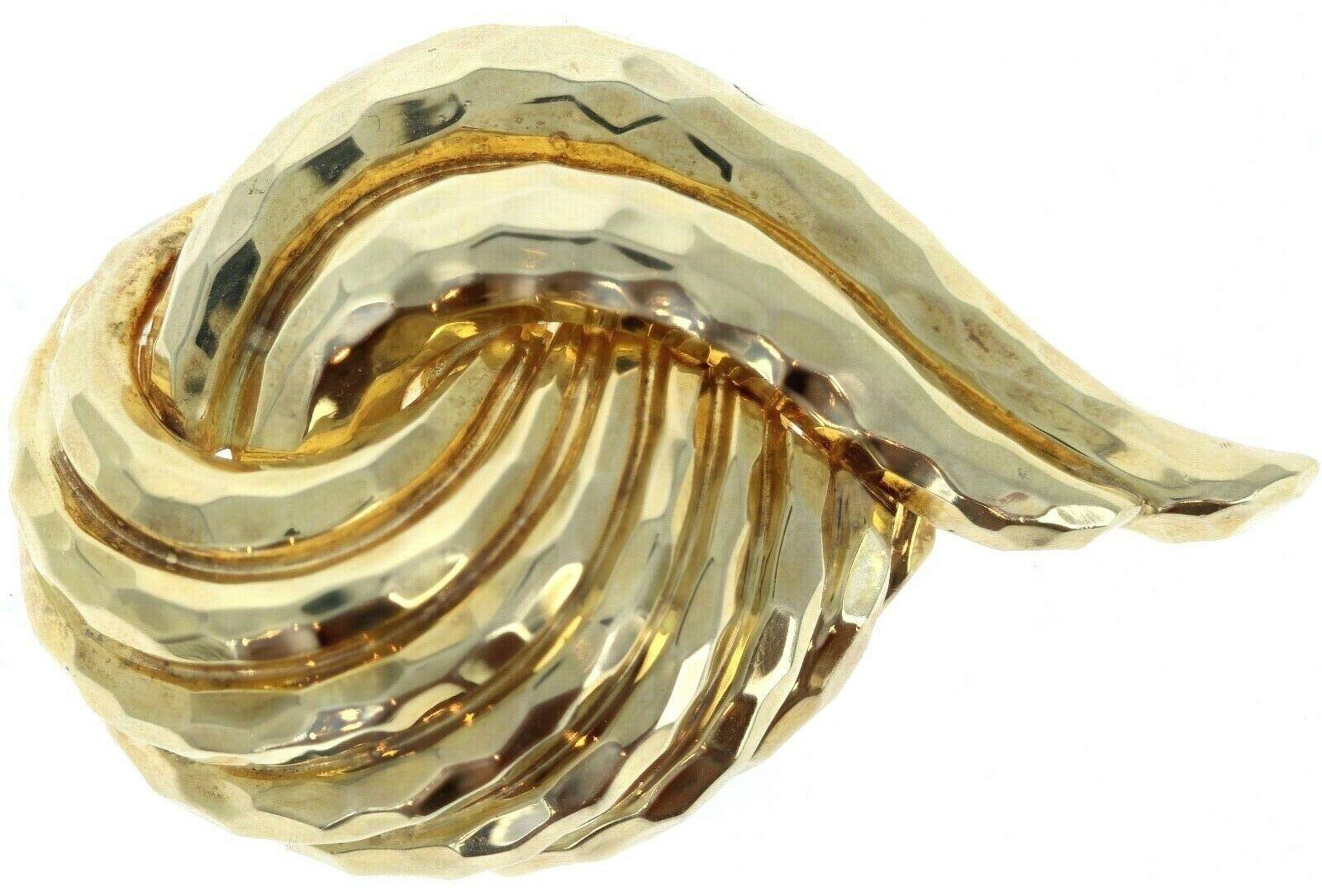 Henry Dunay 18 Karat Yellow Gold Brooch 31.4g In Good Condition For Sale In Beverly Hills, CA