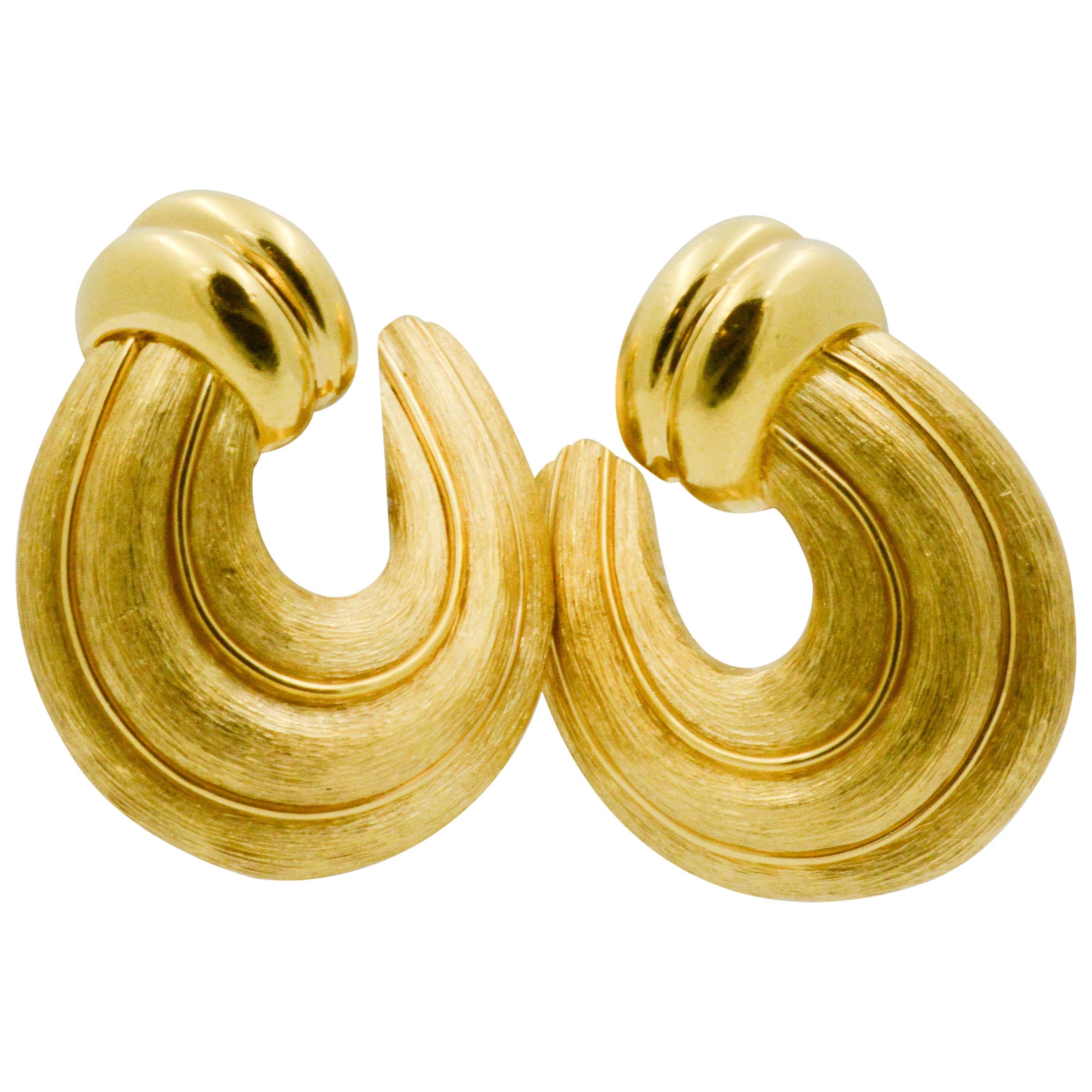 Henry Dunay 18 Karat Yellow Gold Clip Earrings