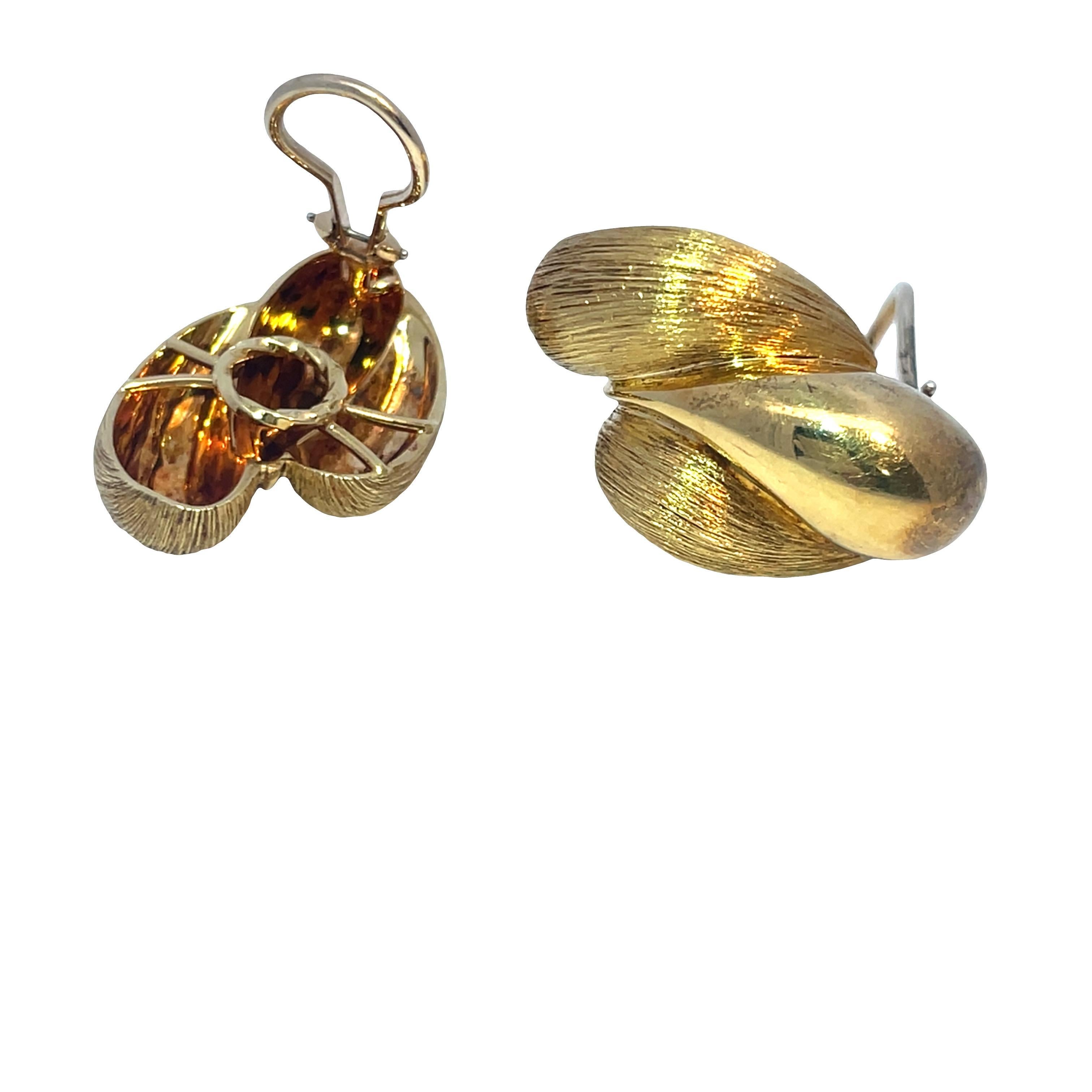 HENRY Dunay, orecchini a foglia in oro giallo 18 carati, Designer In condizioni ottime in vendita a New York, NY