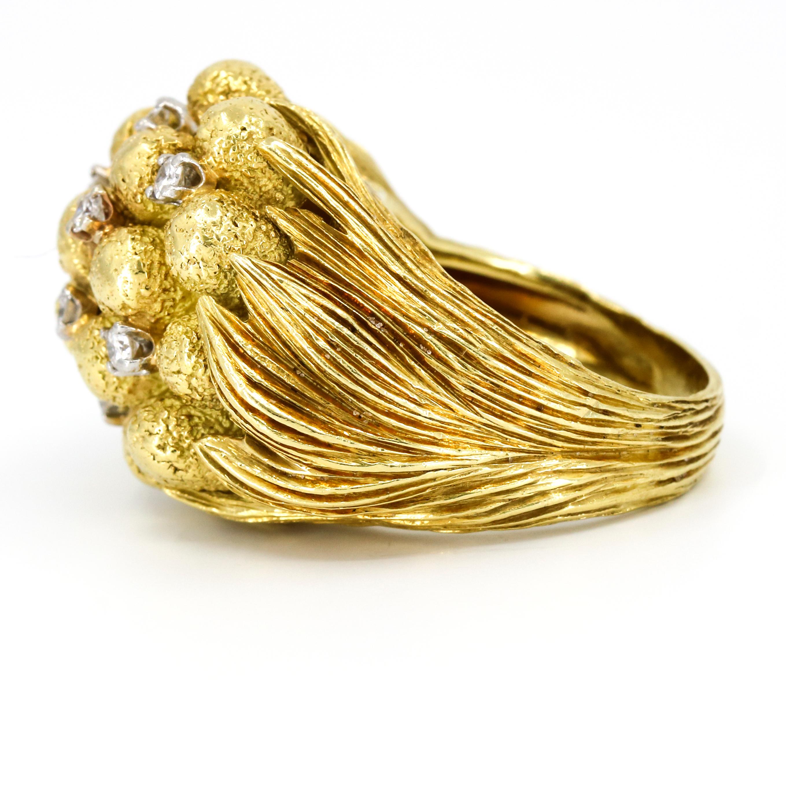 Henry Dunay 18 Karat Yellow Gold Diamond Statement Ring For Sale 2