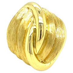 Retro Henry Dunay 18k Yellow Gold Large Dome Knot Design Textured Ring 