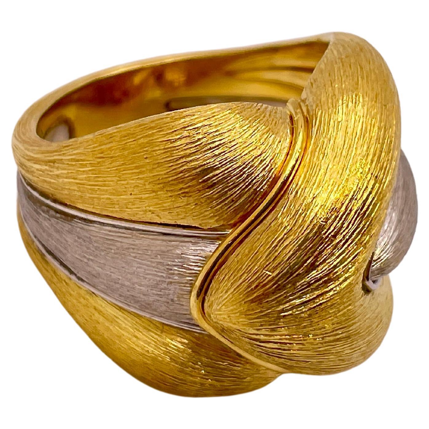 Henry Dunay 18K Yellow Gold Platinum Textured Ring