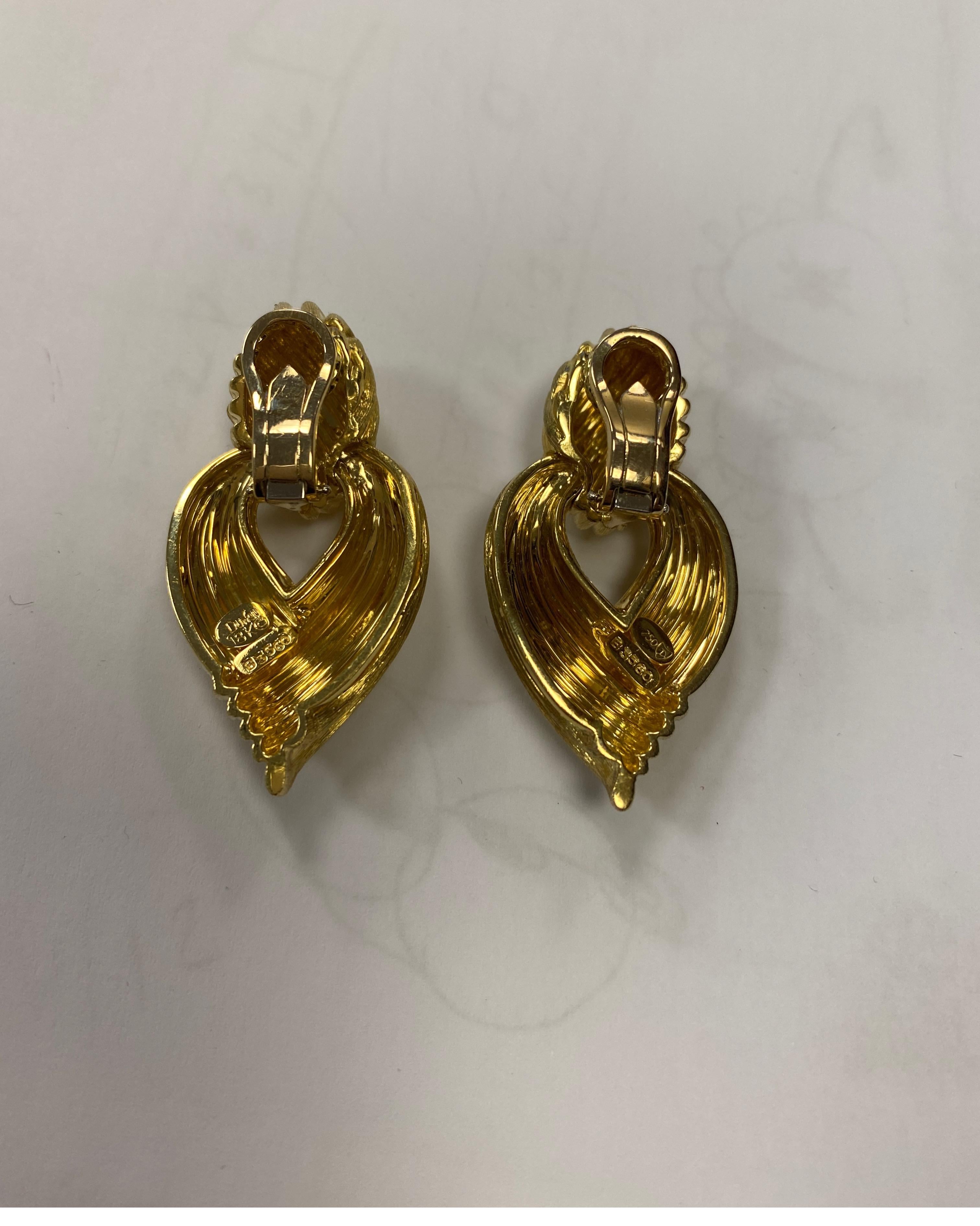 Henry Dunay 18 Karat Yellow Gold Sabi Finish Clip-On Drop Earrings In New Condition In Chicago, IL