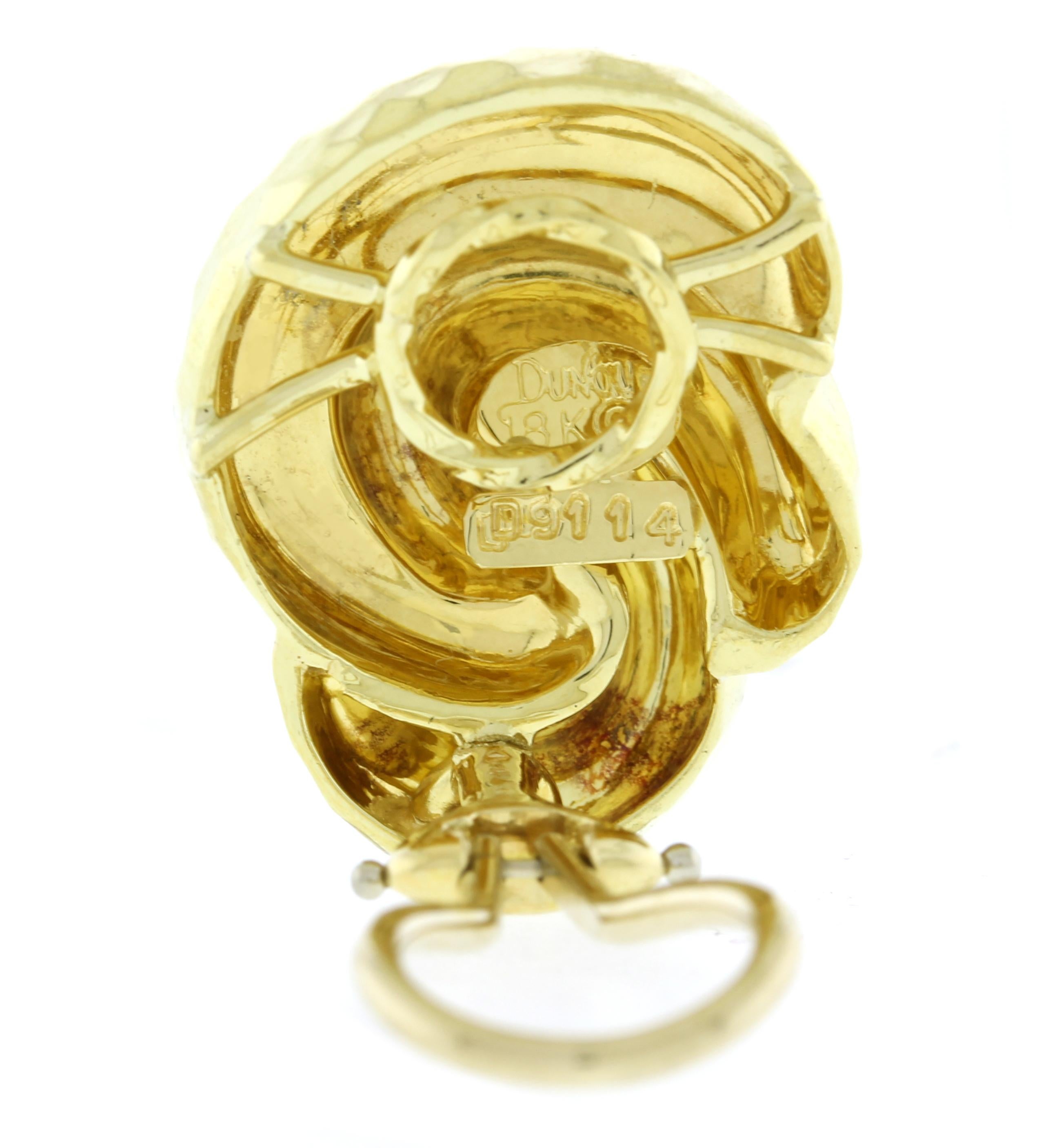 Women's or Men's Henry Dunay 18kt Gold Hammered Swirl Earrings