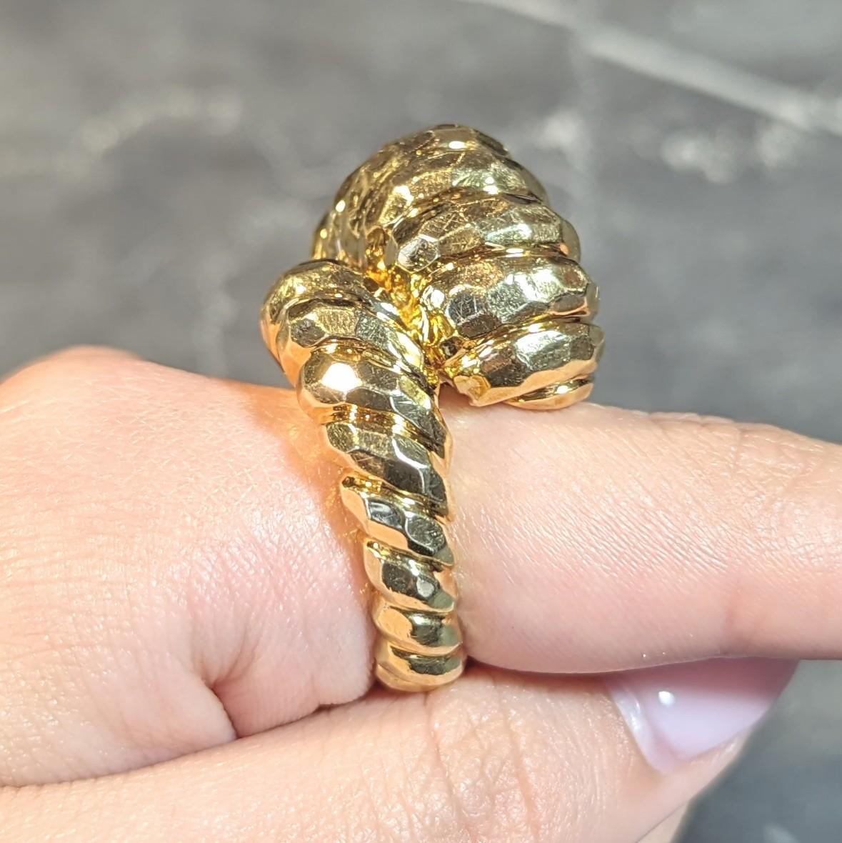 Henry Dunay 1970's 18 Karat Yellow Gold Hammered Knot Vintage Dome Ring 7