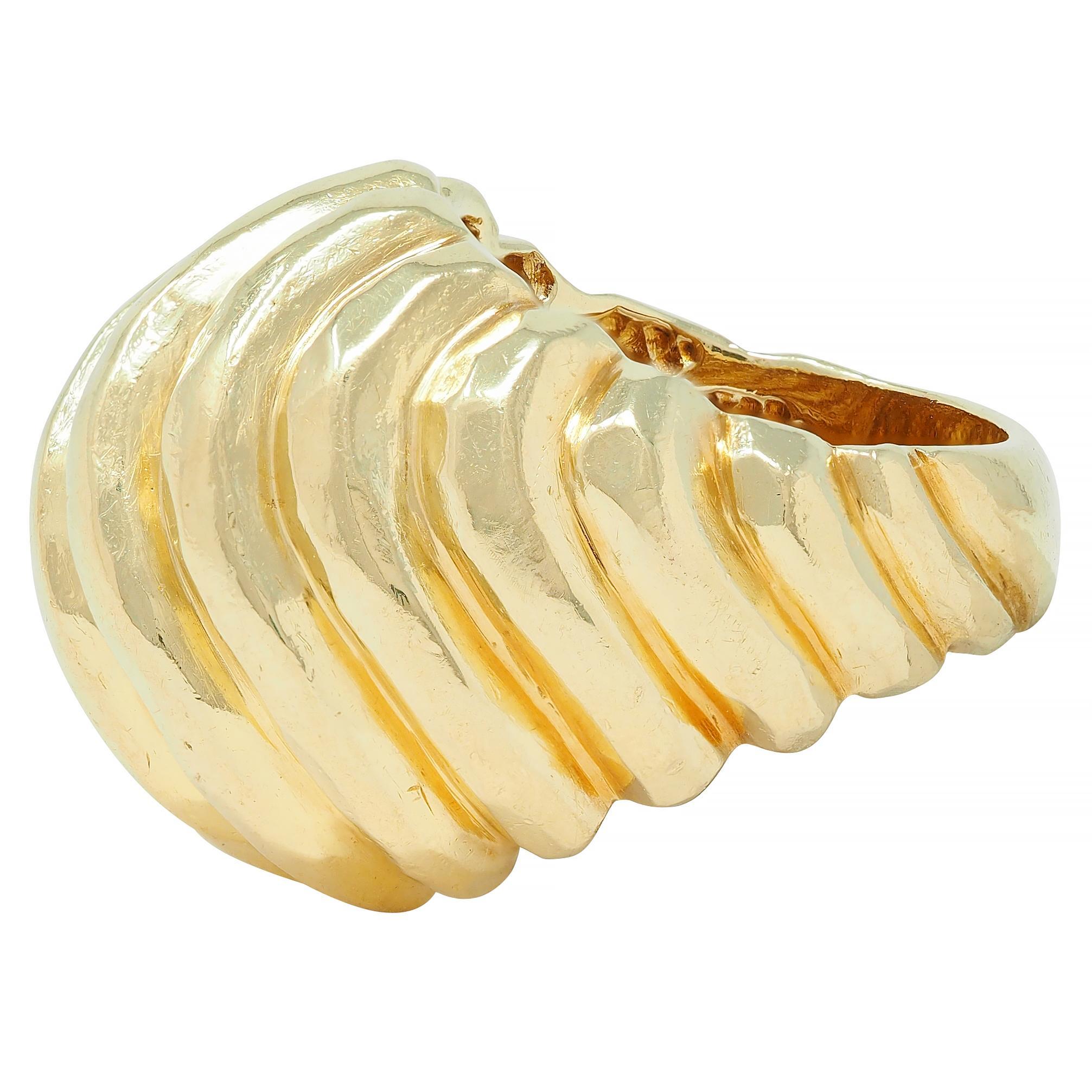 Henry Dunay 1970's 18 Karat Yellow Gold Vintage Hammered Swirl Ring For Sale 2