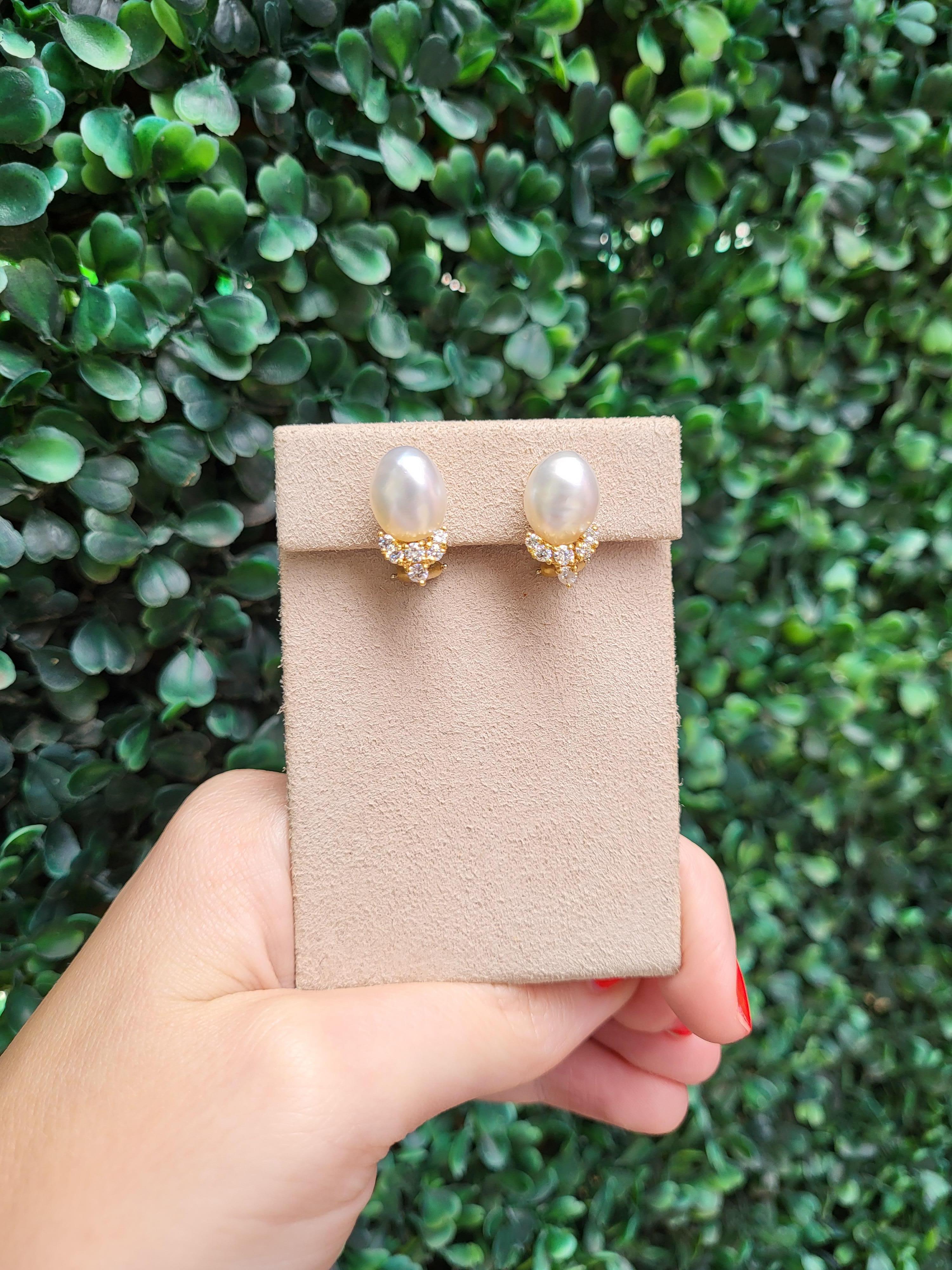 Henry Dunay Baroque Cultured Pearl & Diamond Earrings For Sale 4