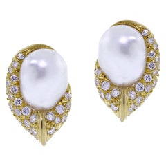 Henry Dunay Baroque Pearl and Diamond Earring