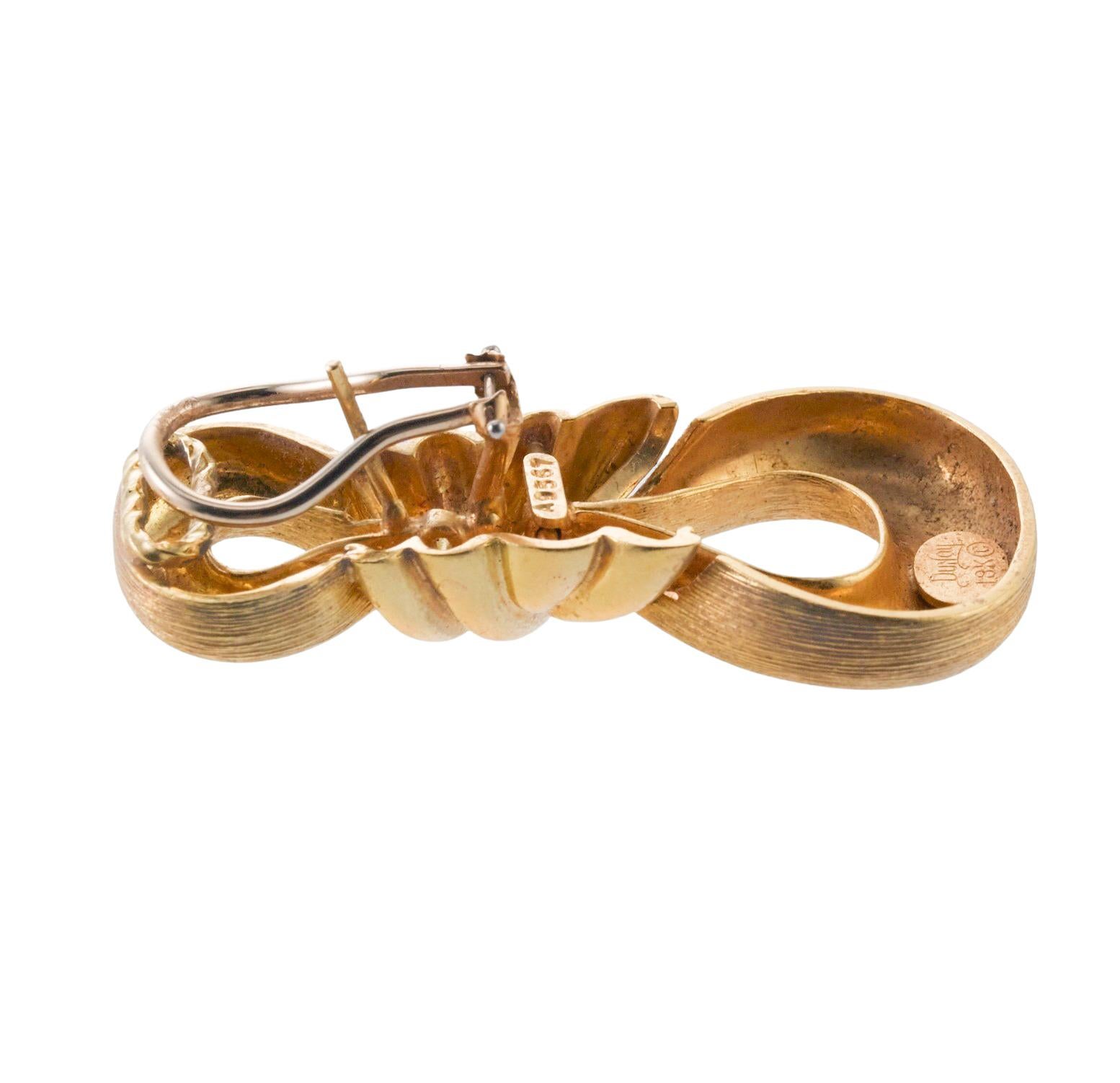 Henry Dunay Brushed Finish Gold Knot Earrings In Excellent Condition For Sale In New York, NY