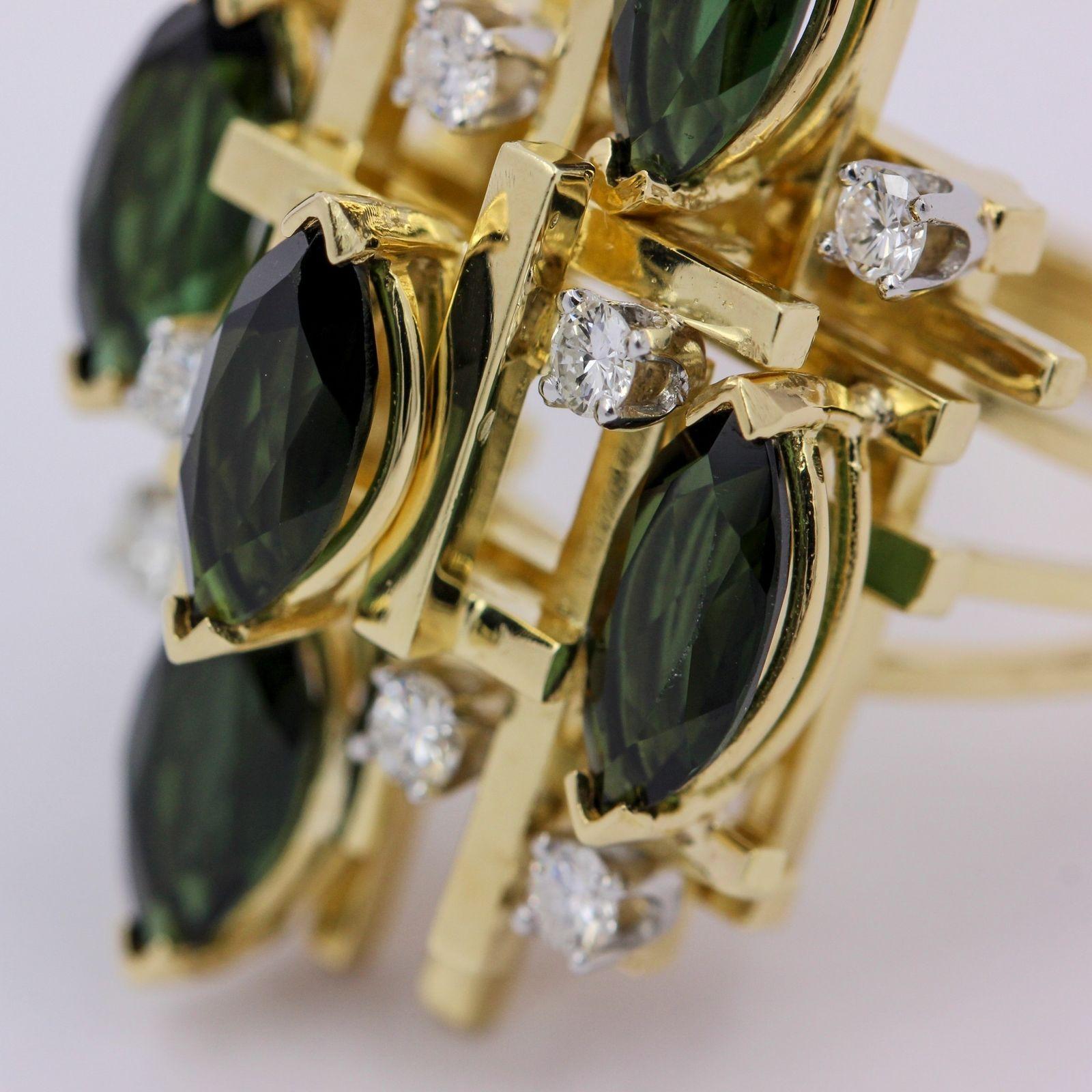 Henry Dunay Chrome Tourmaline and Diamond 18 Karat Yellow Gold Cocktail Ring In Good Condition For Sale In Fort Lauderdale, FL