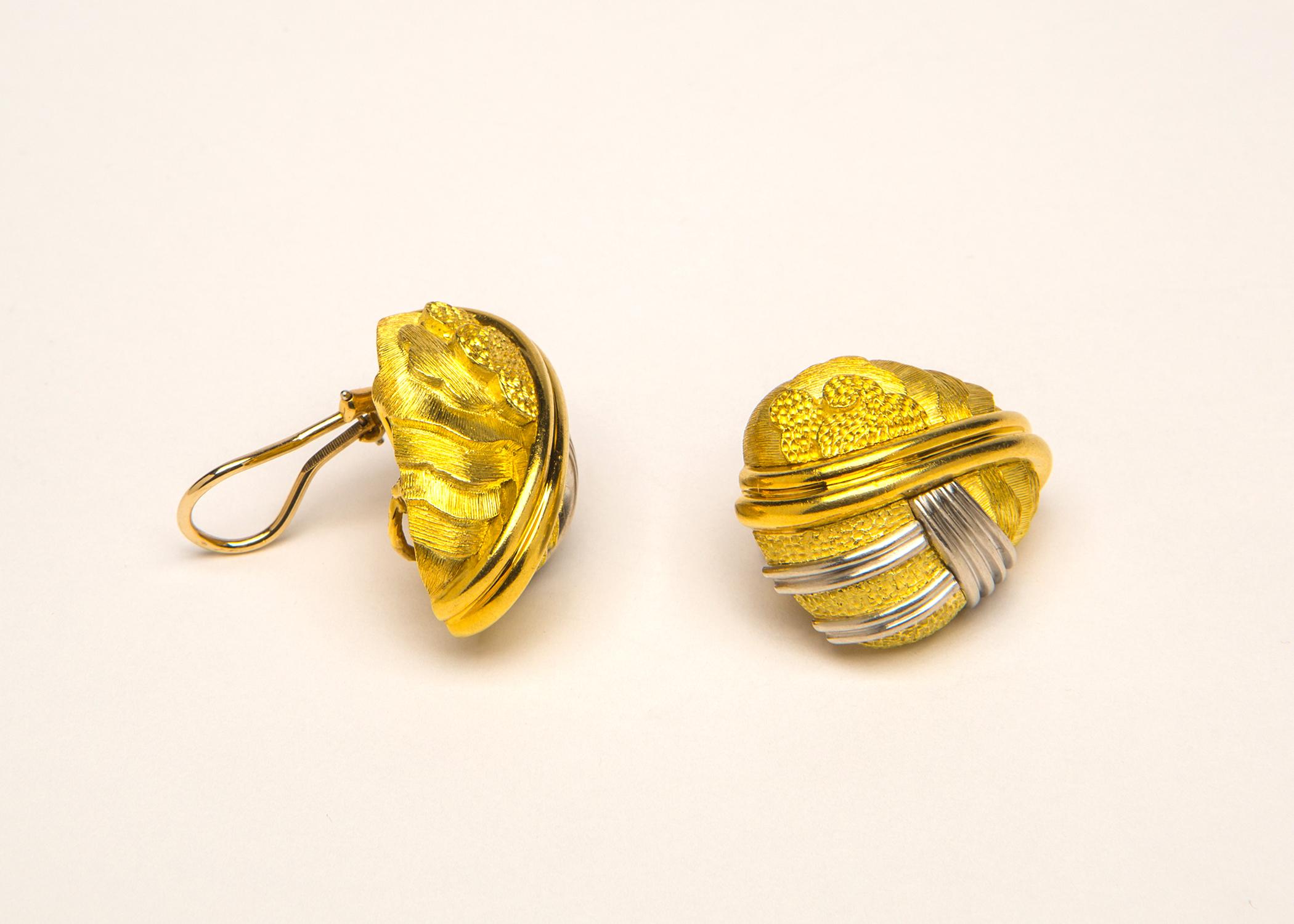 Henry Dunay Cinnabar Gold Platinum Earrings In Excellent Condition In Atlanta, GA