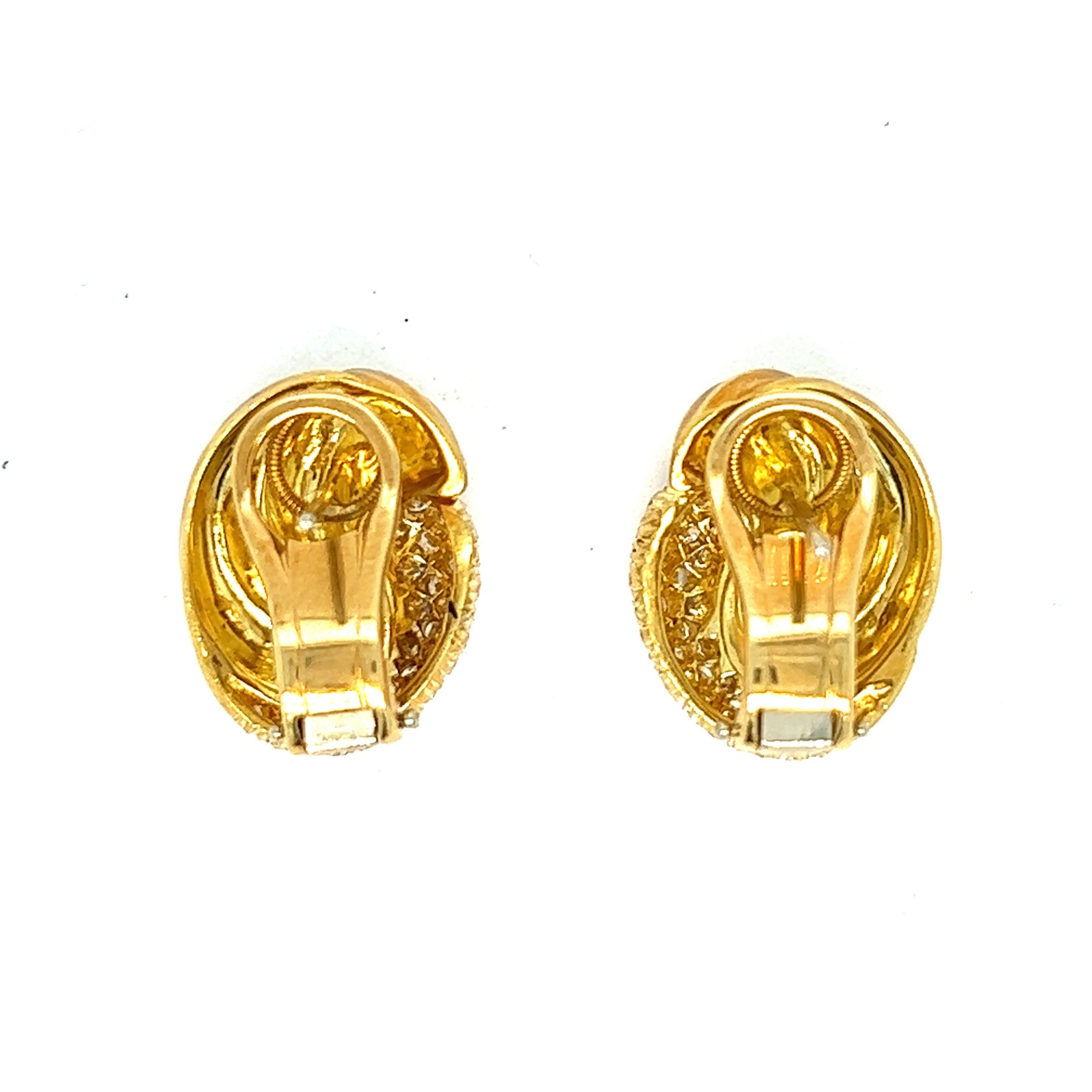 Henry Dunay Diamond Gold Earrings For Sale 2