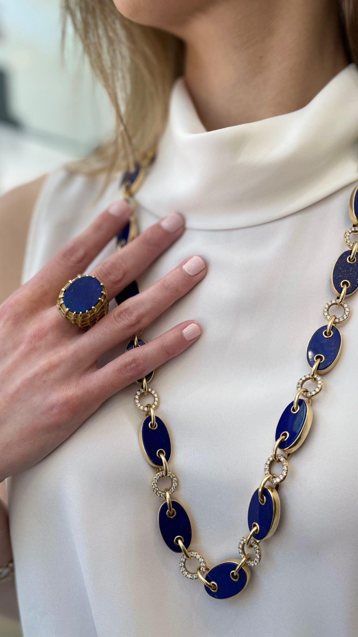Henry Dunay Gold and Lapis Cocktail Ring For Sale 4