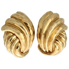 Henry Dunay Gold Earrings Henry Dunay Gold Earrings