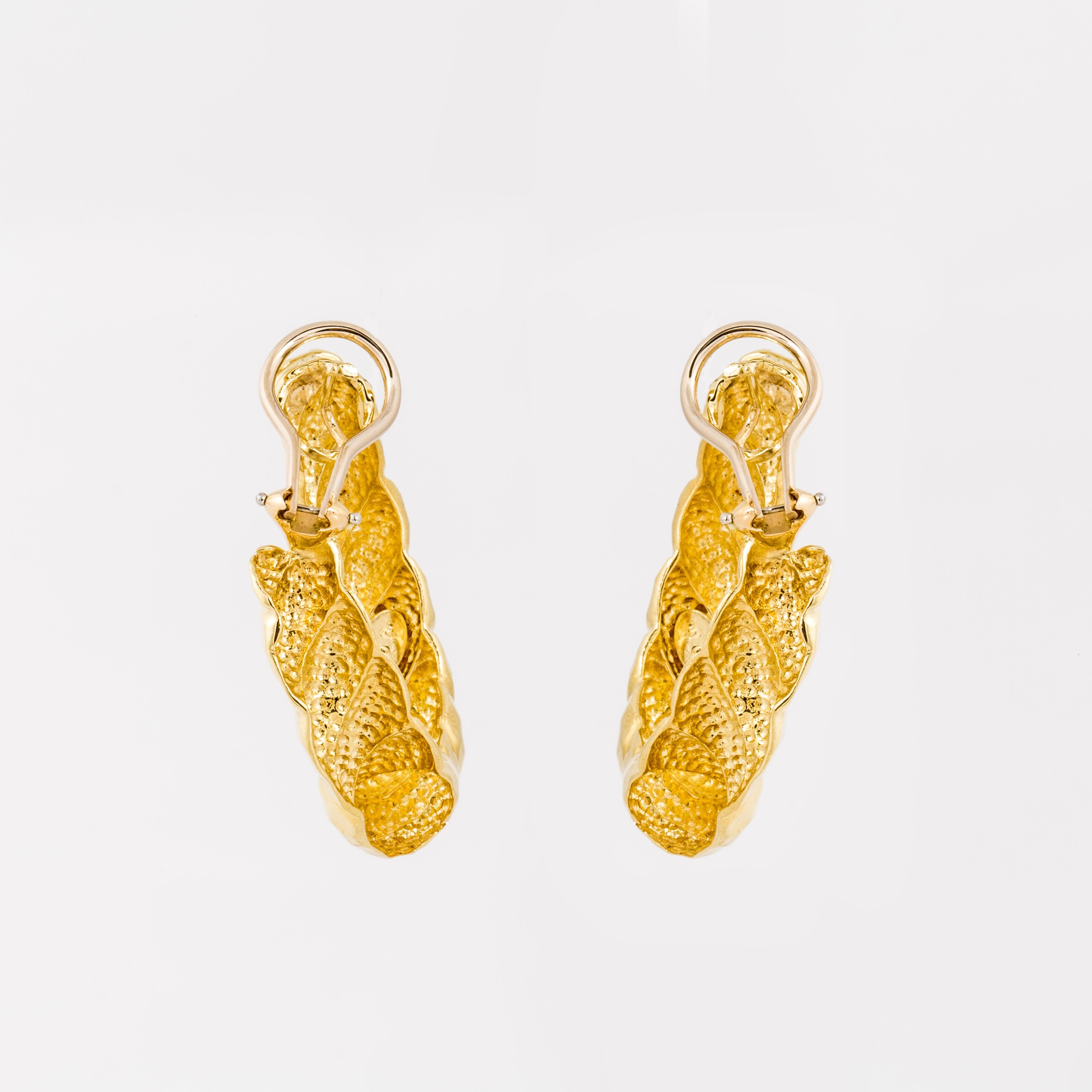 gold hammered earrings