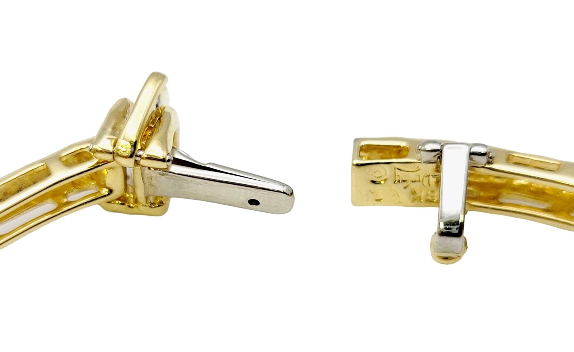 Gehämmertes Gliederarmband aus 18 Karat Gelbgold von Henry Dunay mit F-G-Diamanten 4